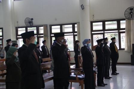 UPACARA BENDERA ULANG TAHUN MAHKAMAH AGUNG YANG KE-76 