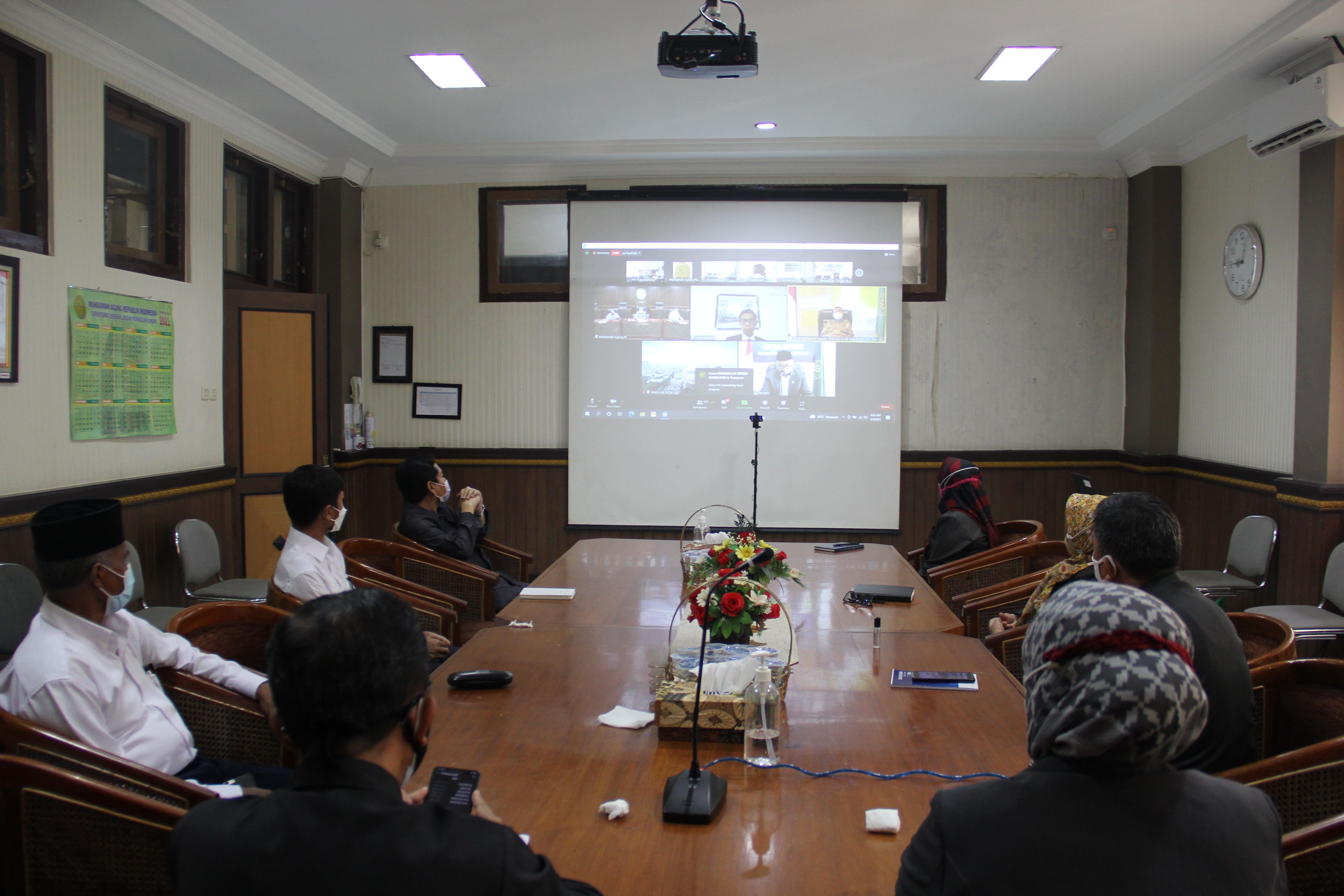 Bincang Virtual Seputar Dampak Psikologis di Masa Pandemi Covid-19 Bersama Pengurus Pusat Ikatan Hakim Indonesia