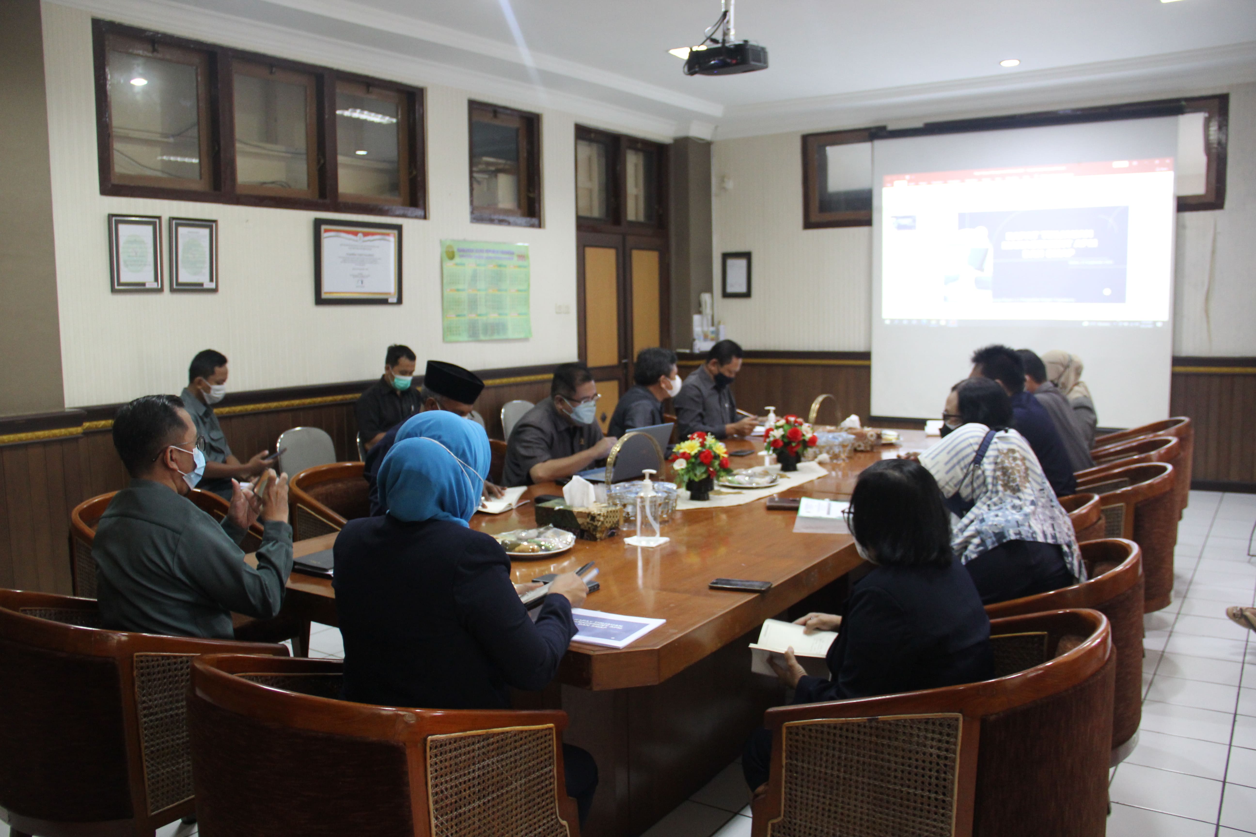 Rapat Tinjauan Manajemen Akreditasi Penjaminan Mutu (APM) dan Sistem Manajemen Anti Penyuapan (SMAP)