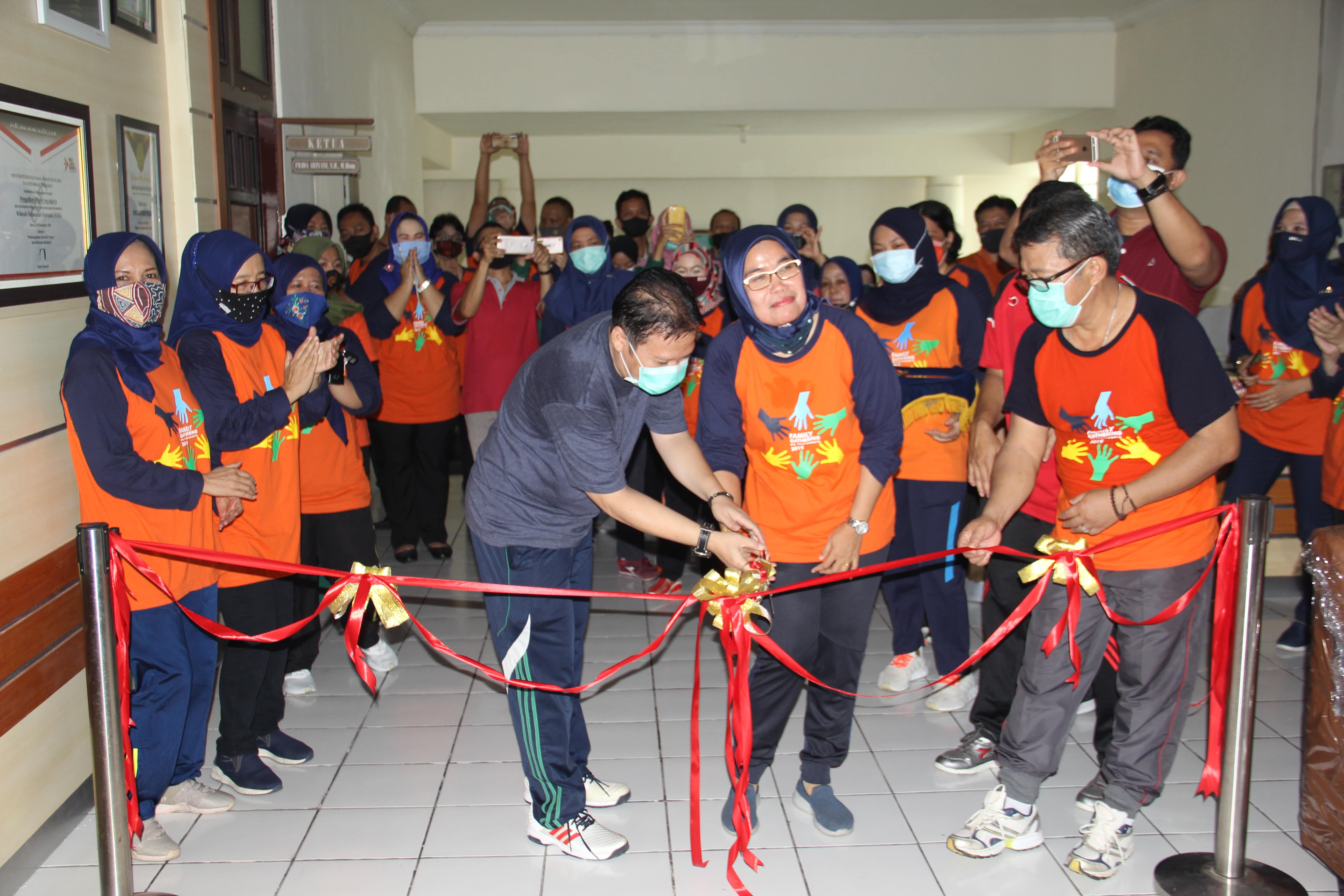 PERESMIAN RUANG TAMU TERBUKA 