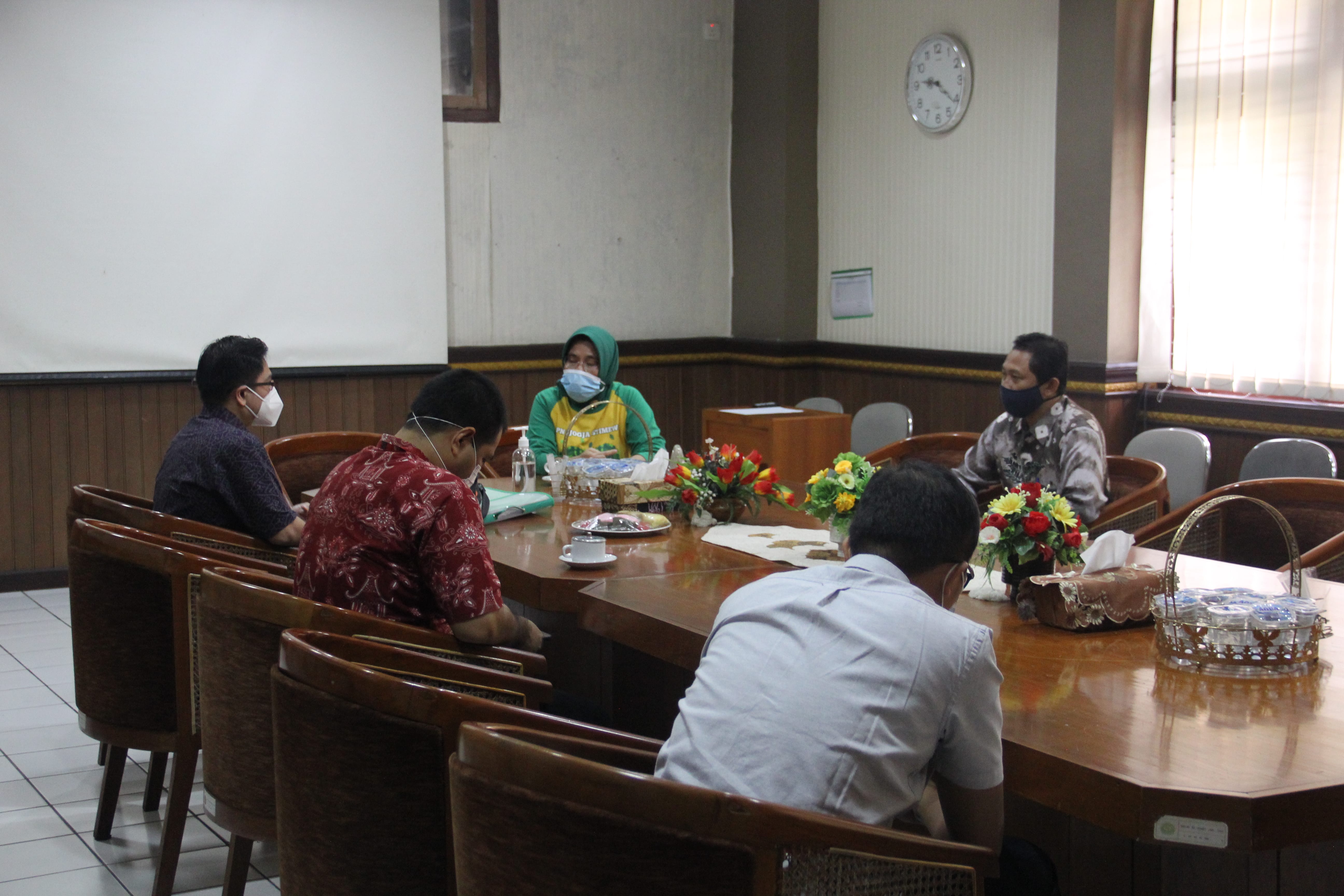 Pemeriksaan Dokumen Pemeriksaan dan Bukti Fisik oleh BPK RI kepada Pengadilan Negeri Yogyakarta