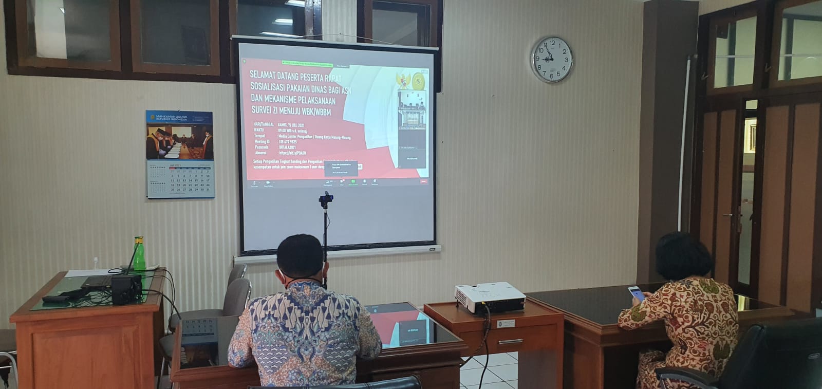 Sosialisasi Pakaian Dinas bagi ASN dan Mekanisme Pelaksanaan Survei ZI menuju WBK/WBBM dari BUA MA RI