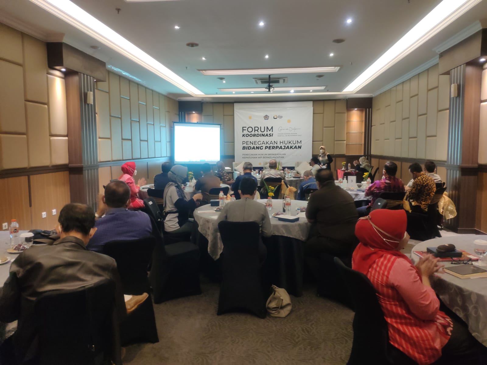 Ketua Pengadilan Negeri Yogyakarta Mengikuti Koordinasi Penegakan Hukum dan Sosialisasi Undang-Undang Nomor 7 Tahun 2021