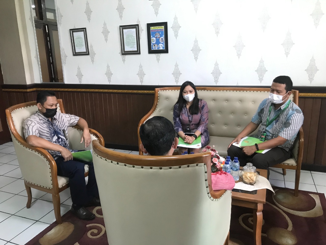 Kunjungan Kerja Tim Unit Penilaian Kompetensi Mahkamah Agung RI