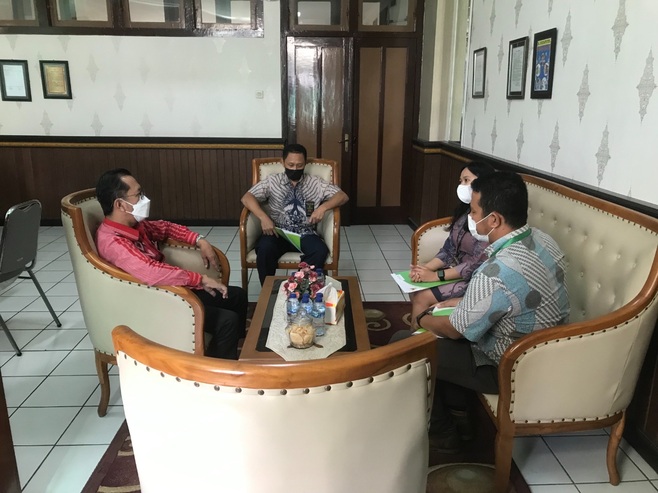 Kunjungan Kerja Tim Unit Penilaian Kompetensi Mahkamah Agung RI