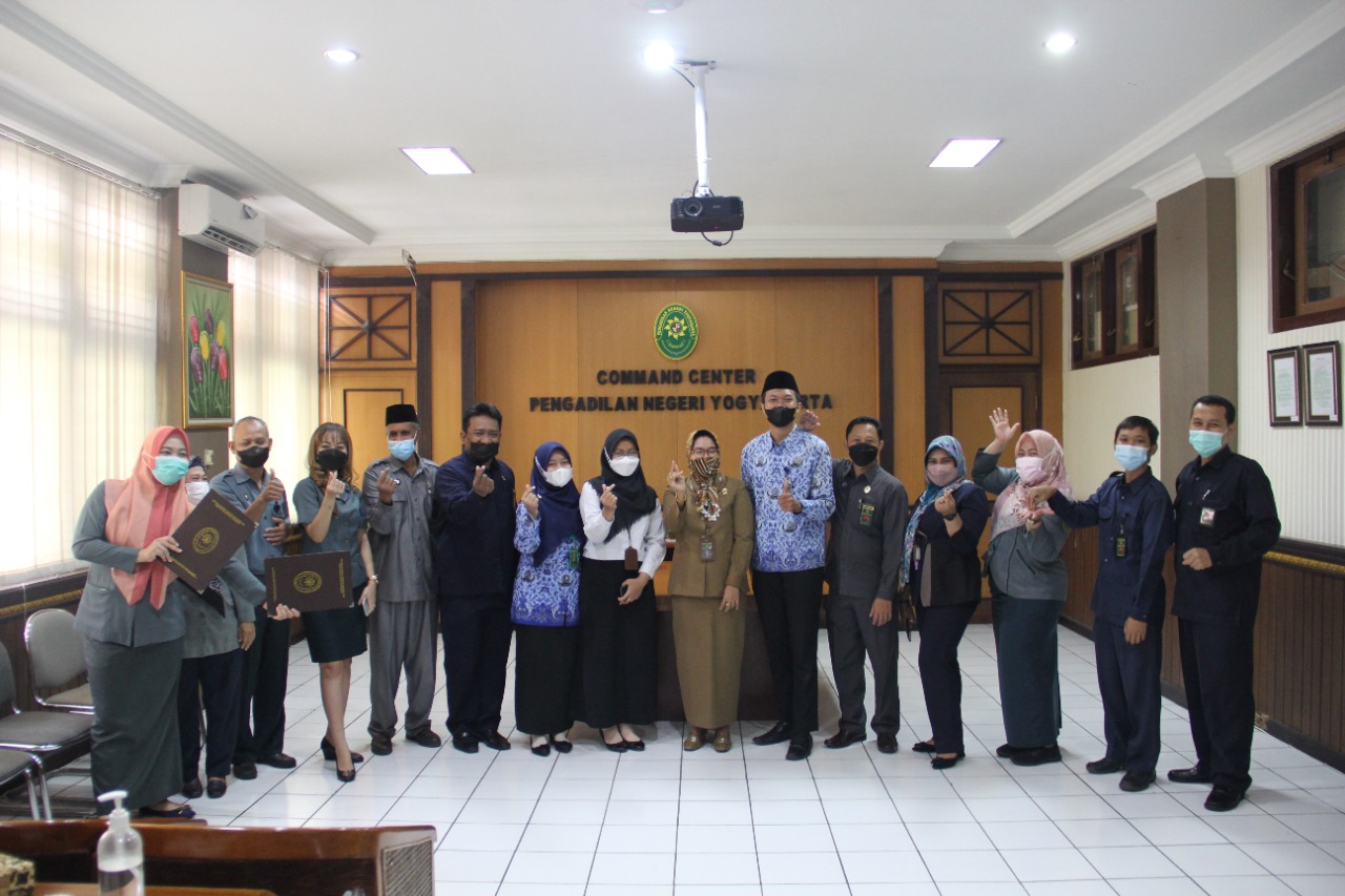 Pelantikan dan Pengambilan Sumpah Jabatan Pegawai Negeri Sipil Pengadilan Negeri Yogyakarta Tahun 2022