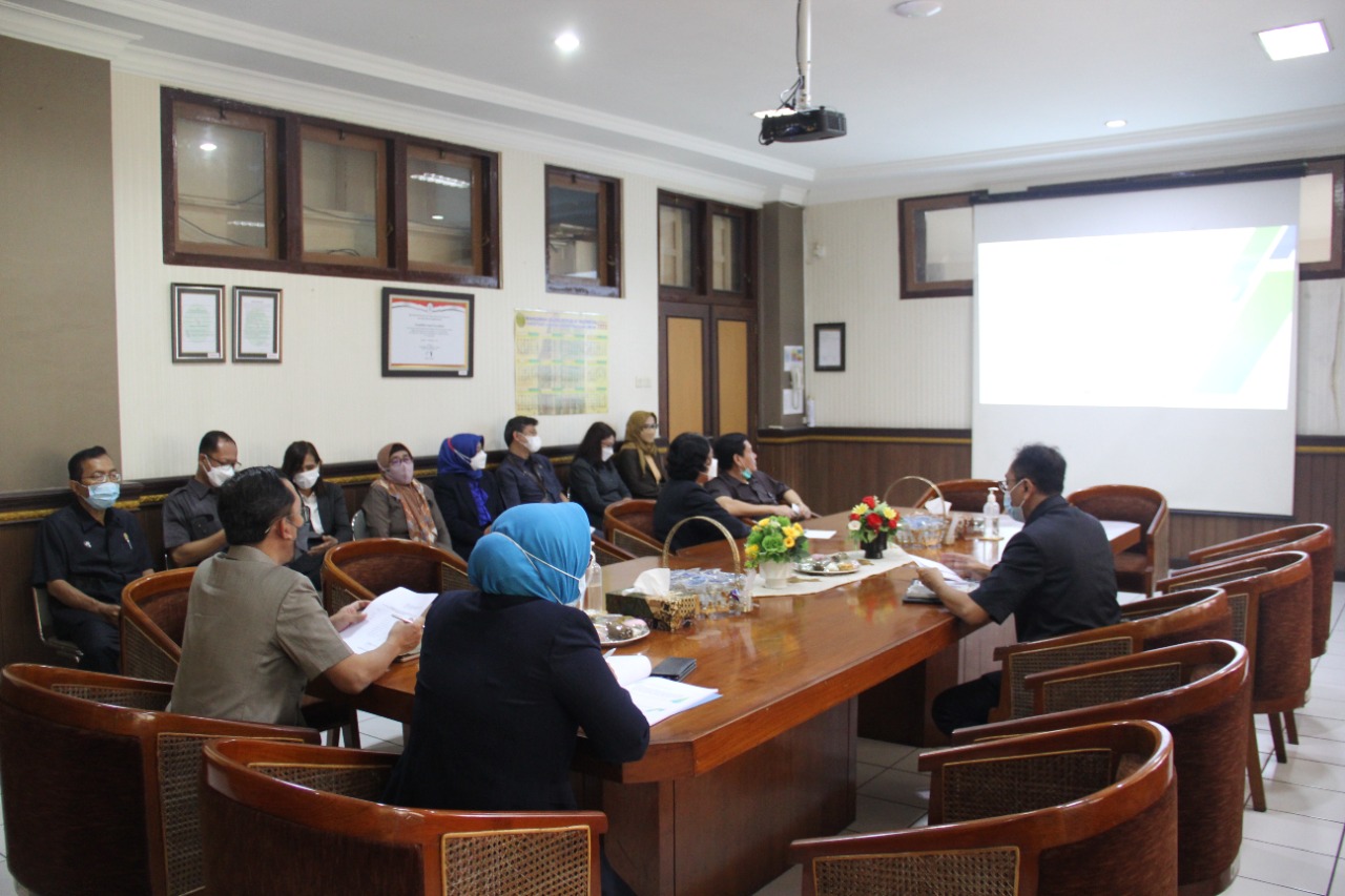 Sosialisasi PERMA 7, 8, 9 Tahun 2016 dan Rapat Teknis Peyelesaian Penanganan Perrkara bagi Hakim