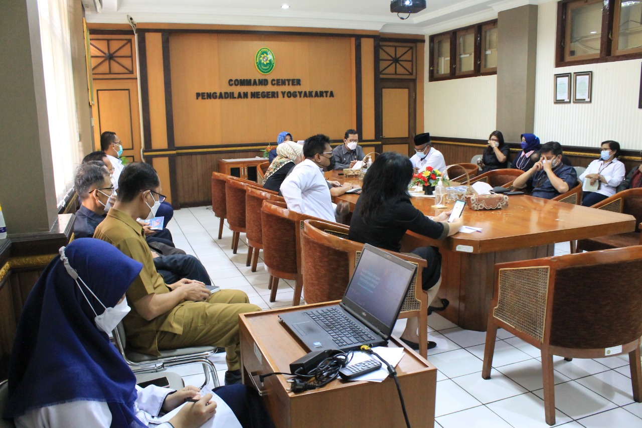 Rapat Penangan Perkara Restorative Justice