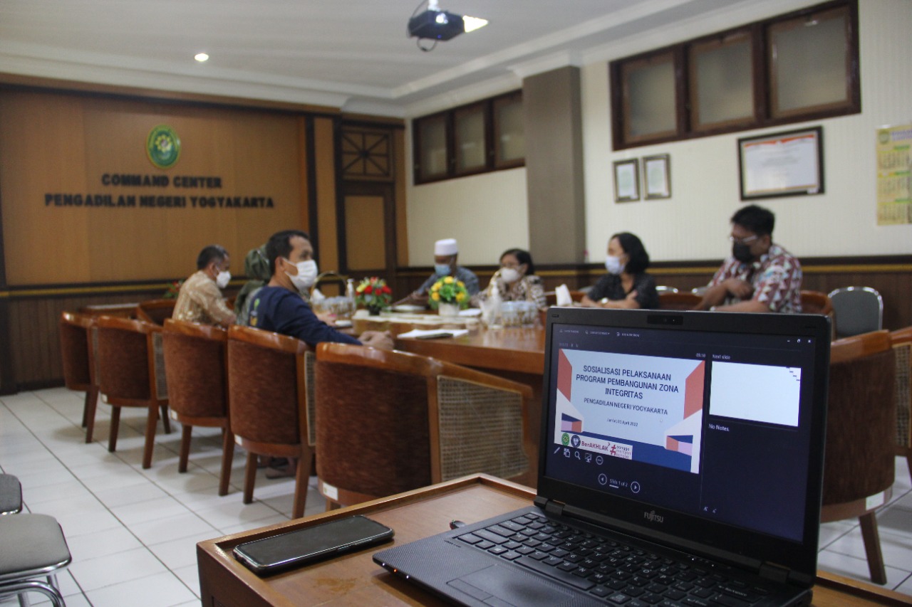 Sosialisasi Pelaksanaan Program Pembangunan Zona Integritas Menuju WBK/WBBM