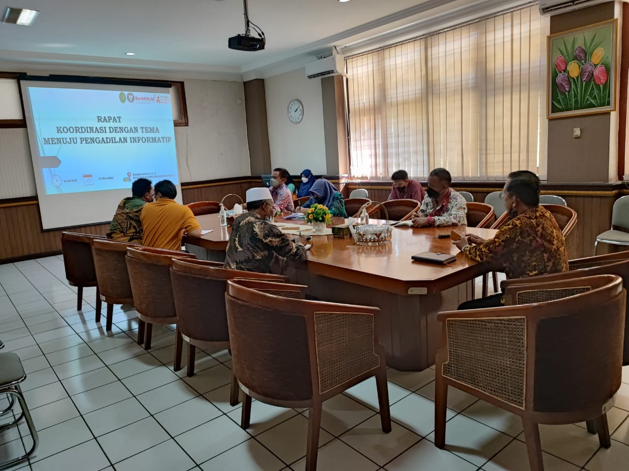 Rapat Koordinasi Menuju Pengadilan Informatif