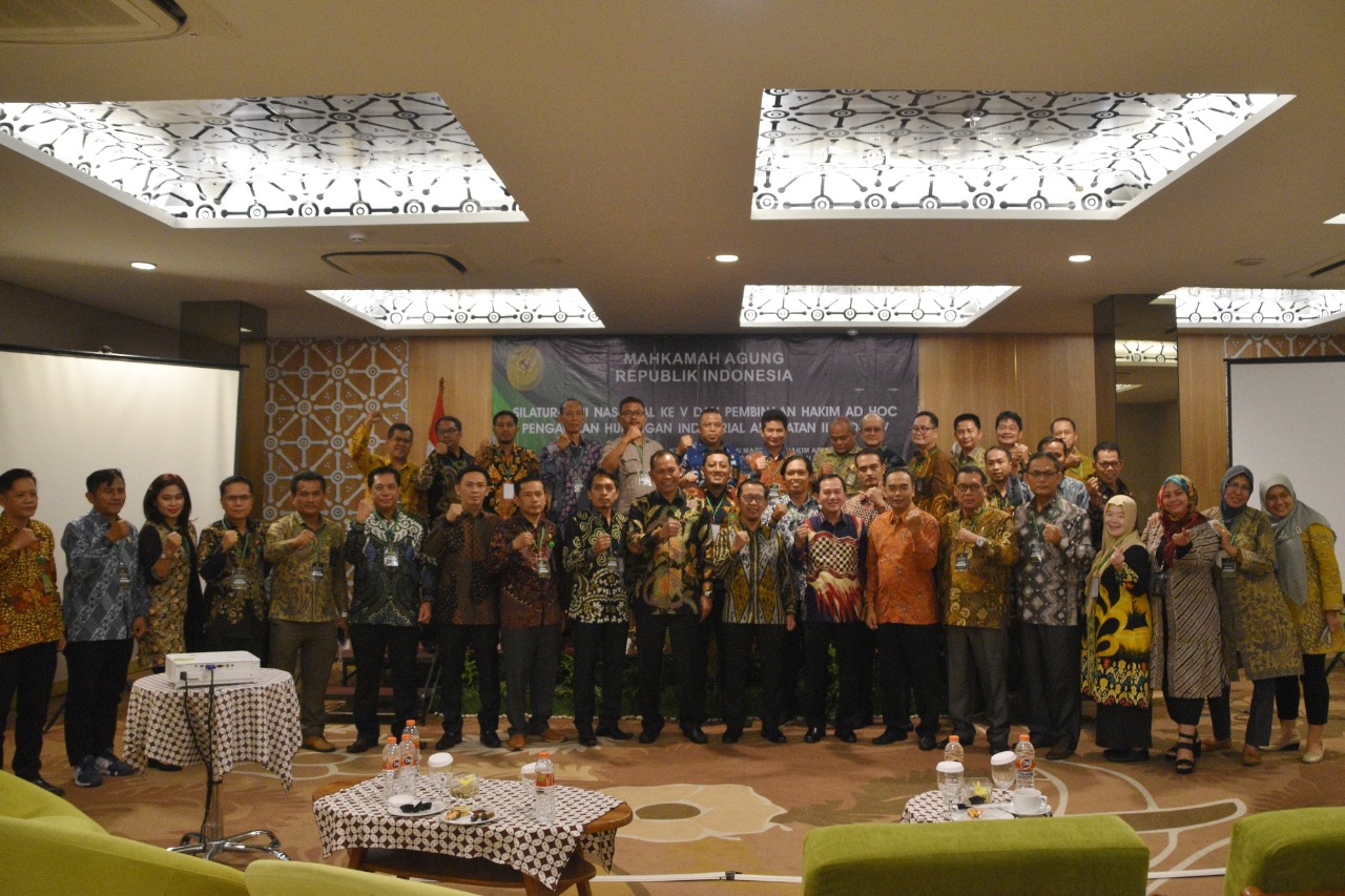 Ketua Pengadilan Negeri Yogyakarta Menghadiri Silahturahmi Nasional ke V dan Pembinaan Hakim Ad Hoc PHI tahun 2022 Ketua Pengadilan Negeri Yogyakarta Menghadiri Silahturahmi Nasional ke V dan Pembinaan Hakim Ad Hoc PHI tahun 2022