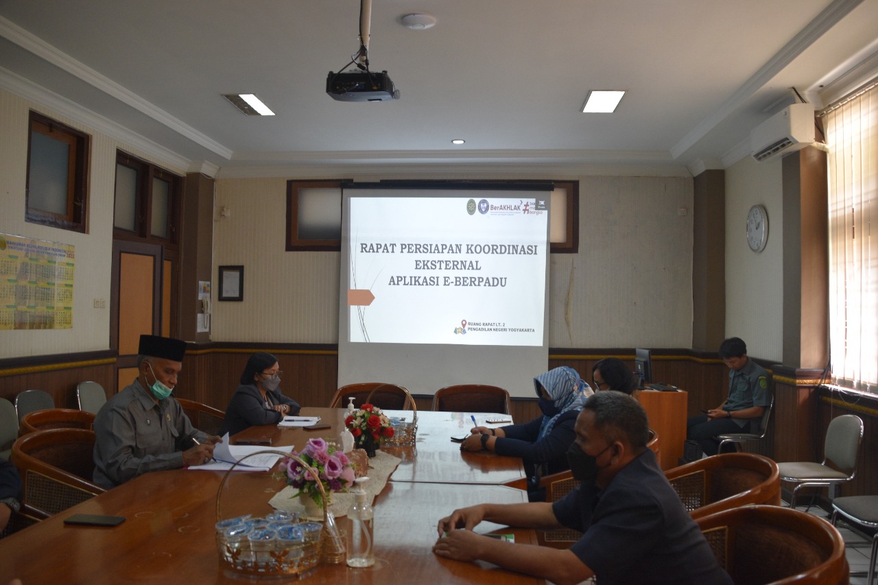 Rapat Koordinasi, Monitoring dan Evaluasi Aplikasi e-Berpadu 