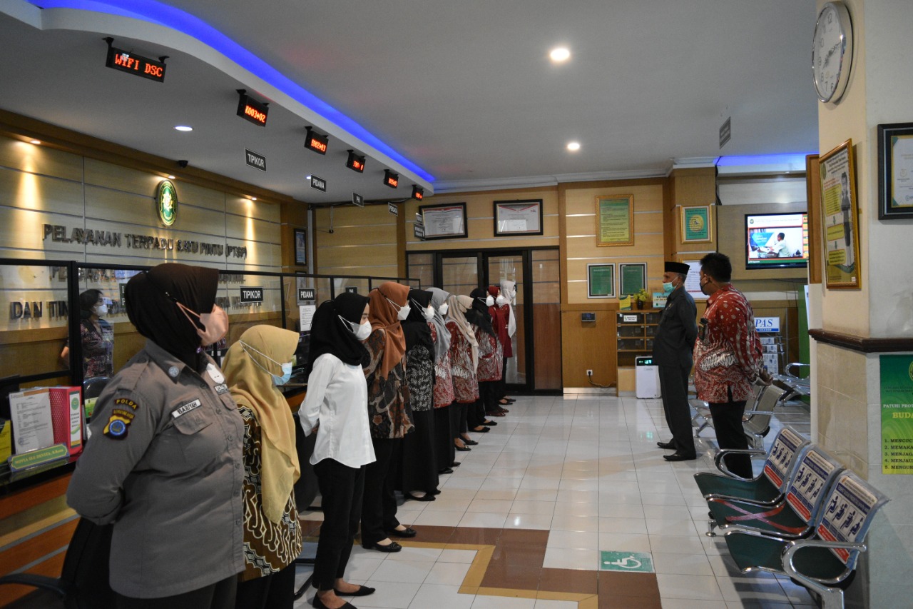 Apel Pagi Rutin Petugas PTSP 11 Agustus 2022