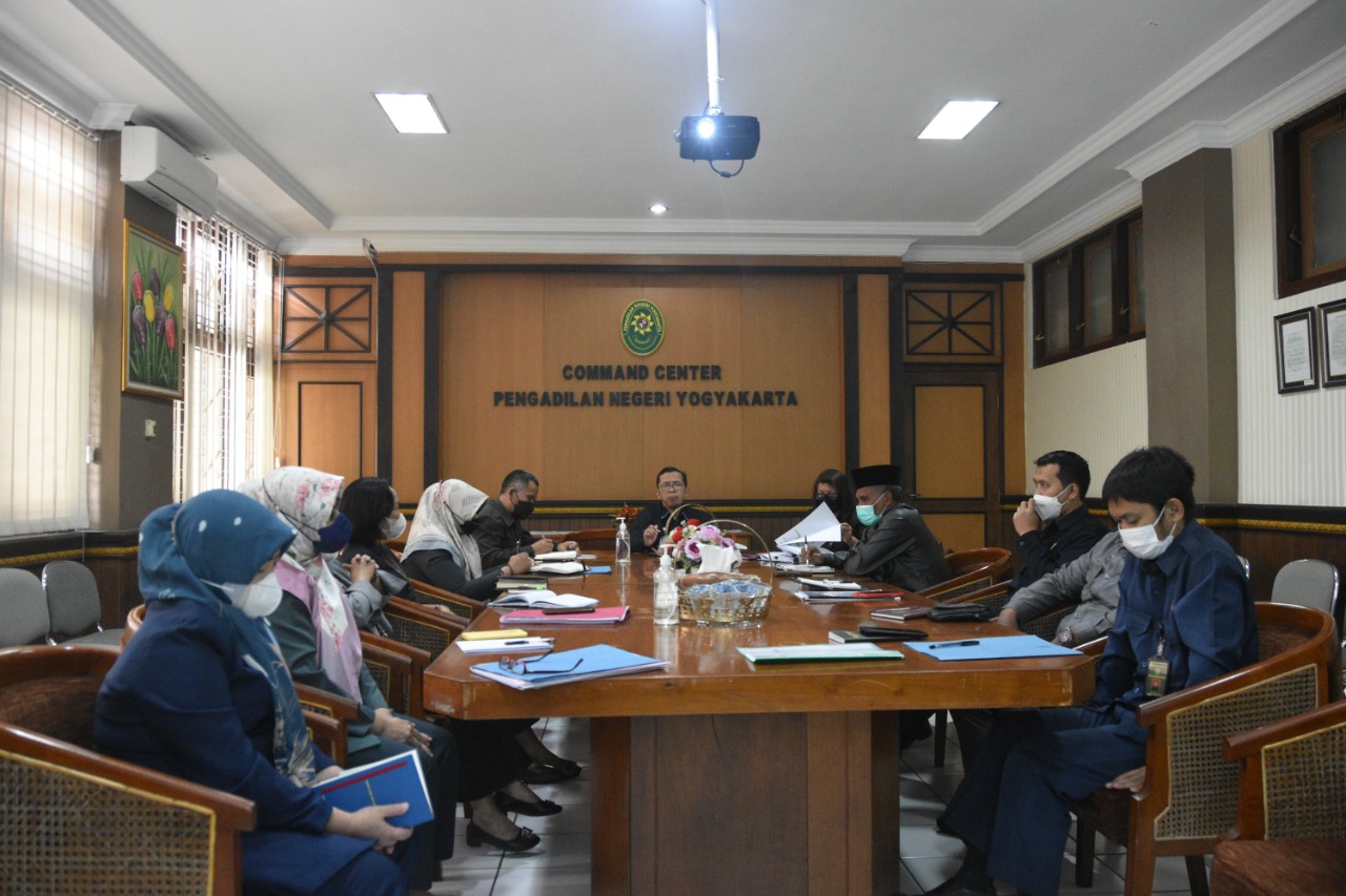 Rapat Pembahasan Tindak Lanjut Hasil Pengawasan (TLHP) Pengadilan Negeri Yogyakarta