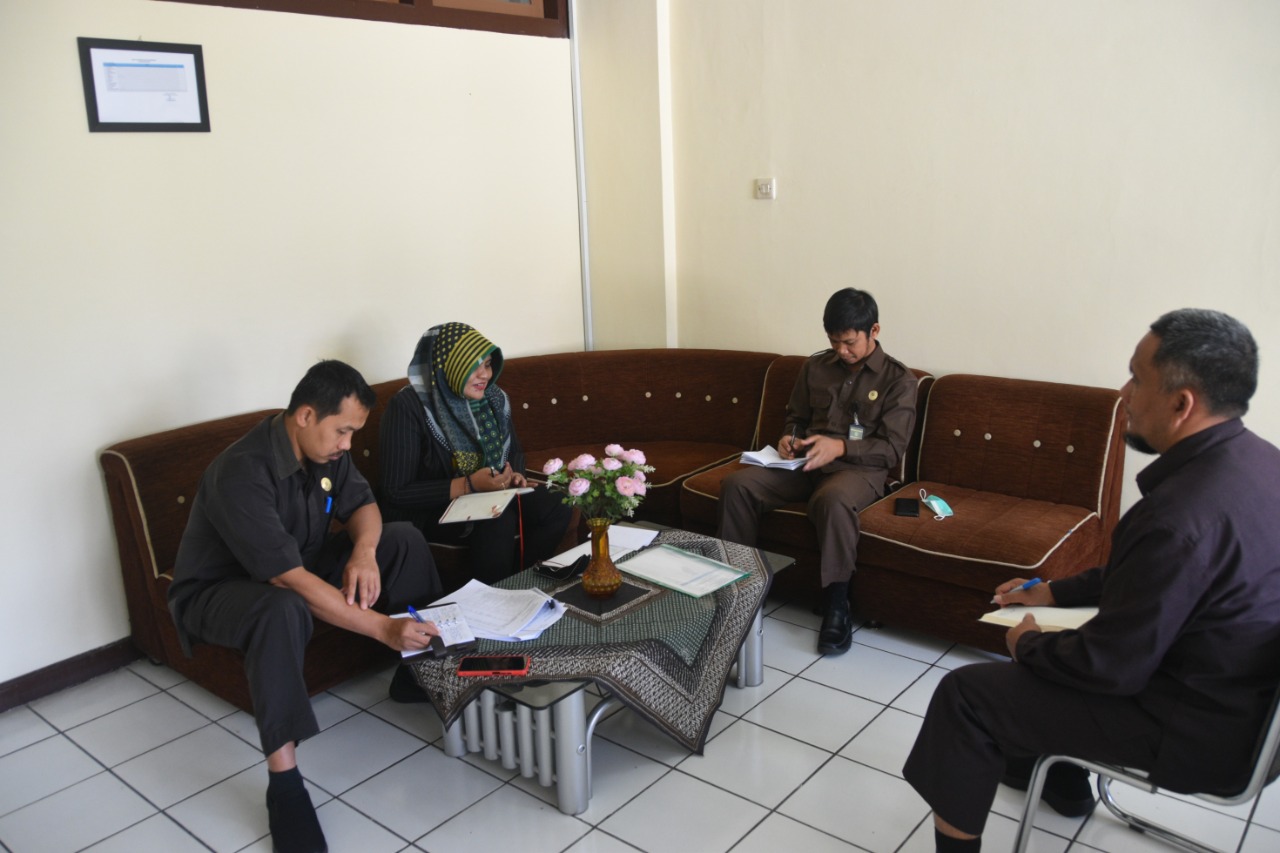 Rapat Berjenjang Kesekretariatan Bulan Agustus 2022