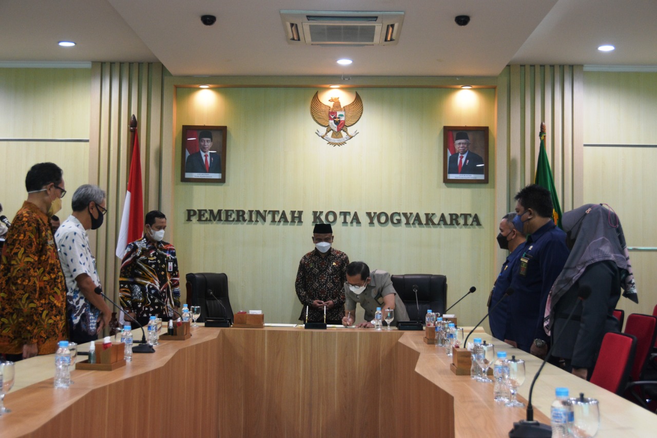 Penandatanganan Nota Kesepakatan dan Rencana Kerja antara Pengadilan Negeri Yogyakarta dengan Pemerintah Kota Yogyakarta