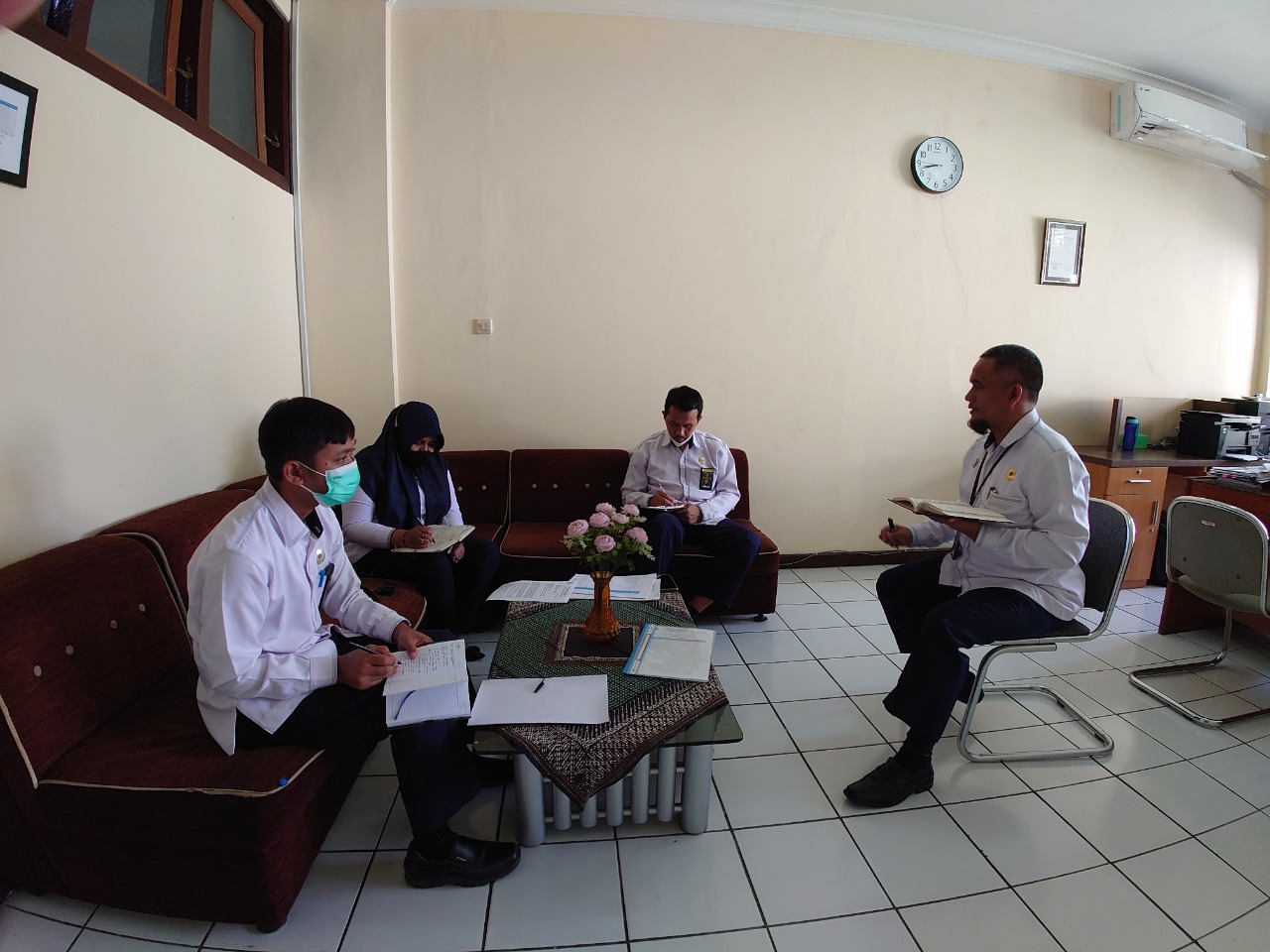 Rapat Berjenjang Kesekretariatan Bulan September 2022