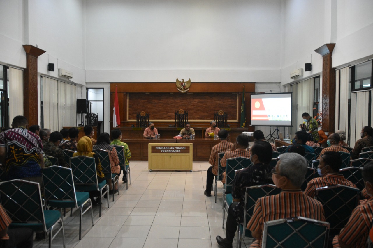Pengadilan Negeri Yogyakarta Mengikuti Rapat Dinas bersama Pengadilan Tinggi Yogyakarta
