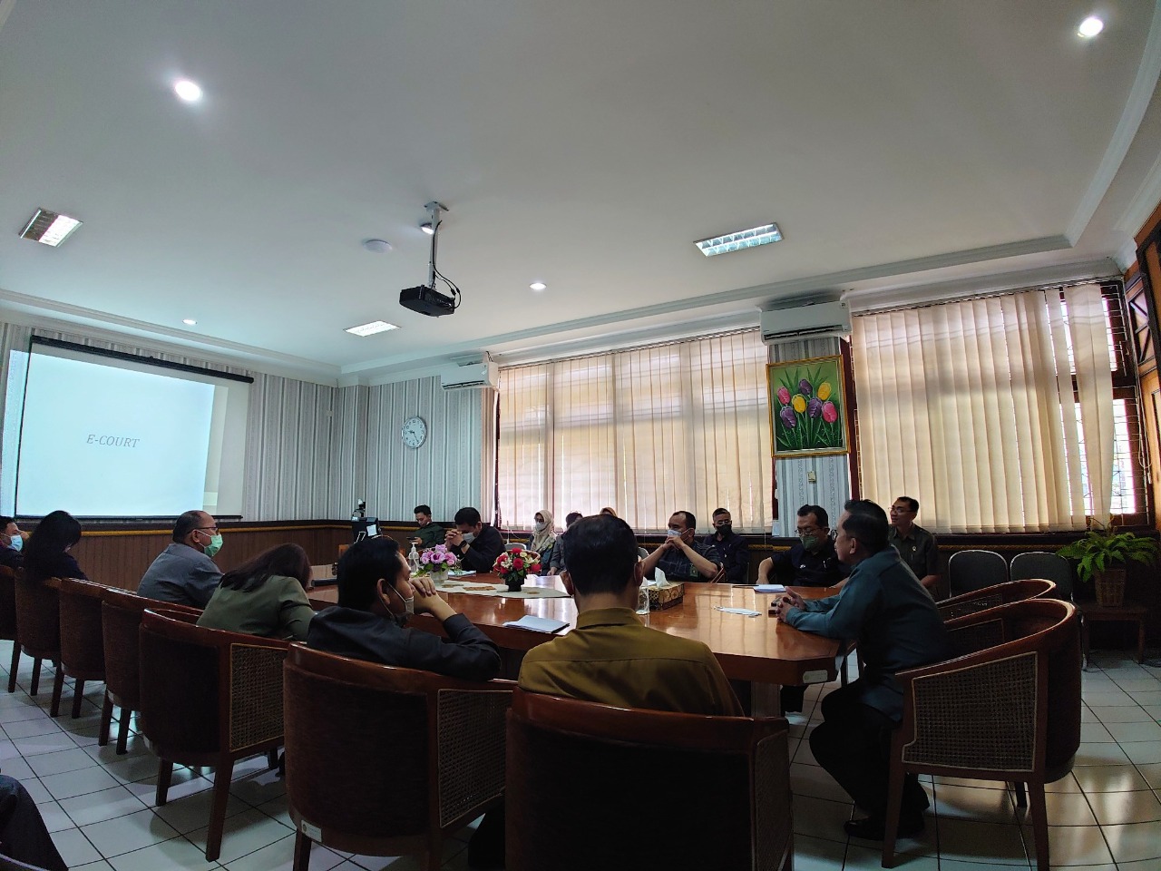Sosialisasi Gugatan Sederhana dan Monitoring Evaluasi Pelaksanaan e-Court