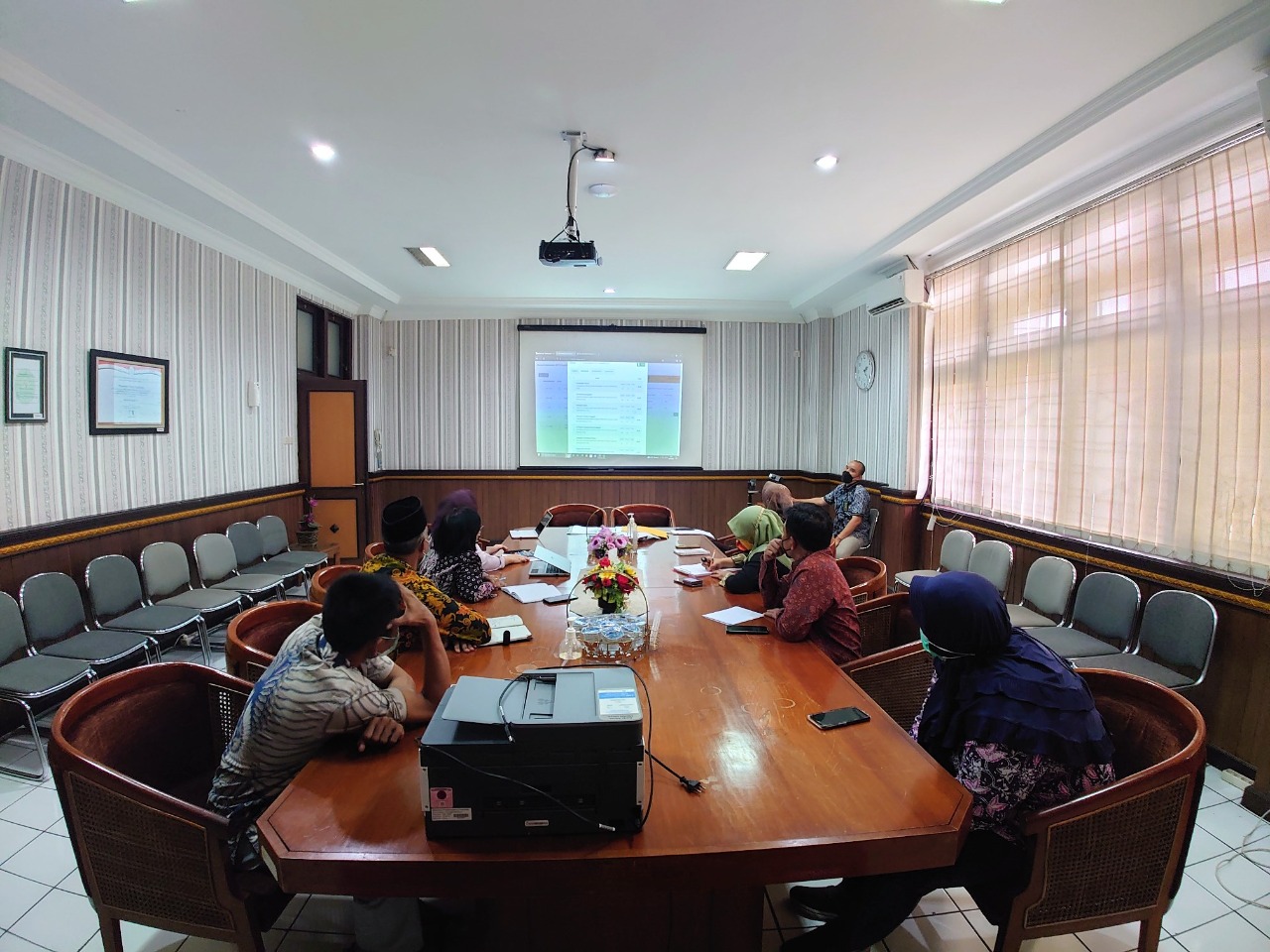 Rapat Monitoring dan Evaluasi SIPP