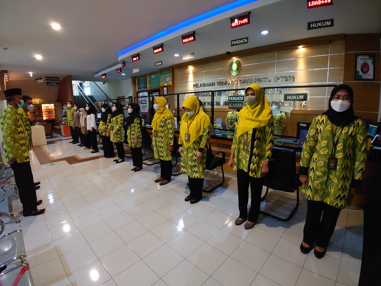 Apel Pagi Rutin Petugas PTSP 20 Oktober 2022