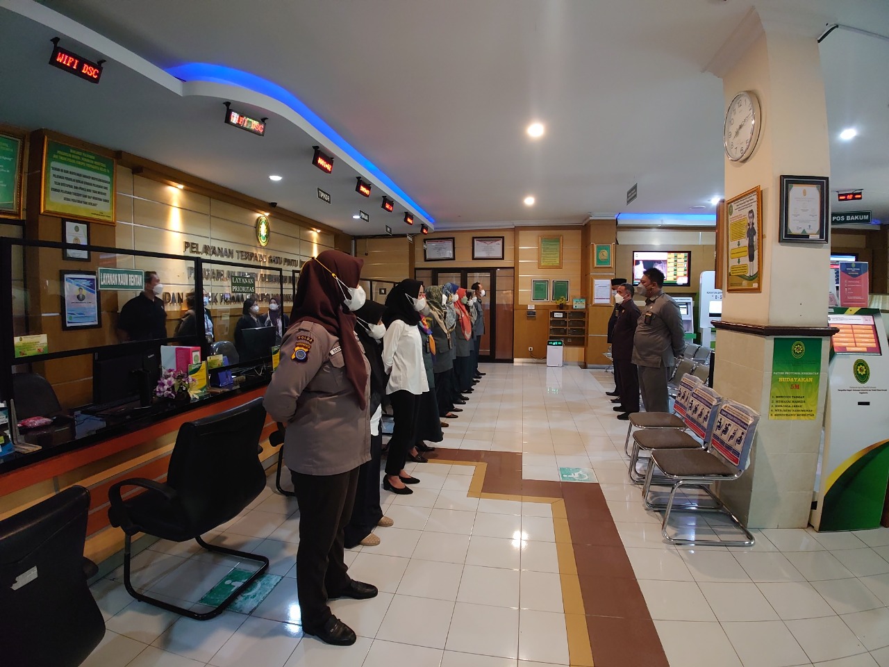Apel Pagi Rutin Petugas PTSP 9 November 2022