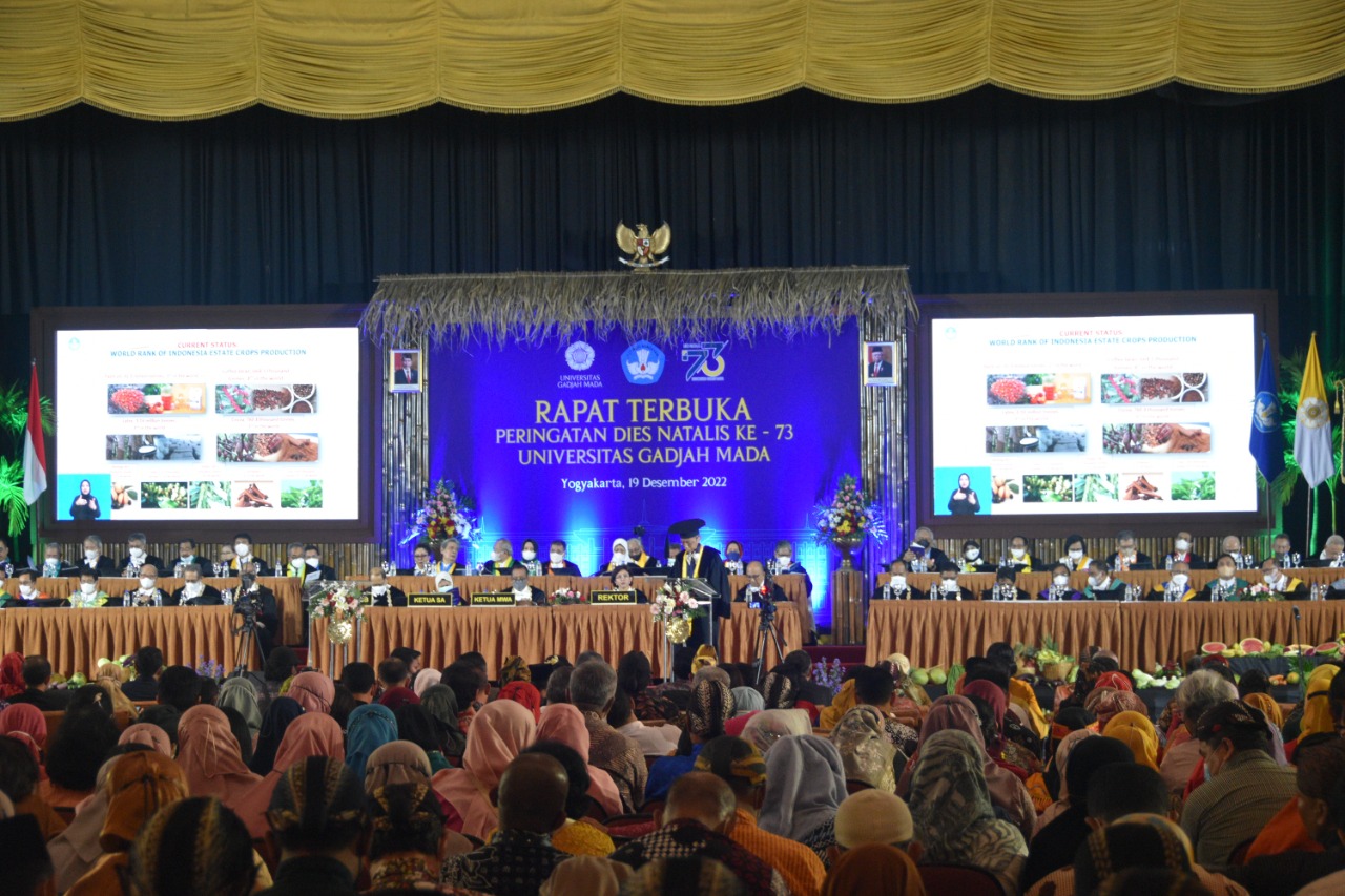 Ketua Pengadilan Negeri Yogyakarta Menghadiri Peringatan Dies Natalis Ke-73 Universitas Gadjah Mada
