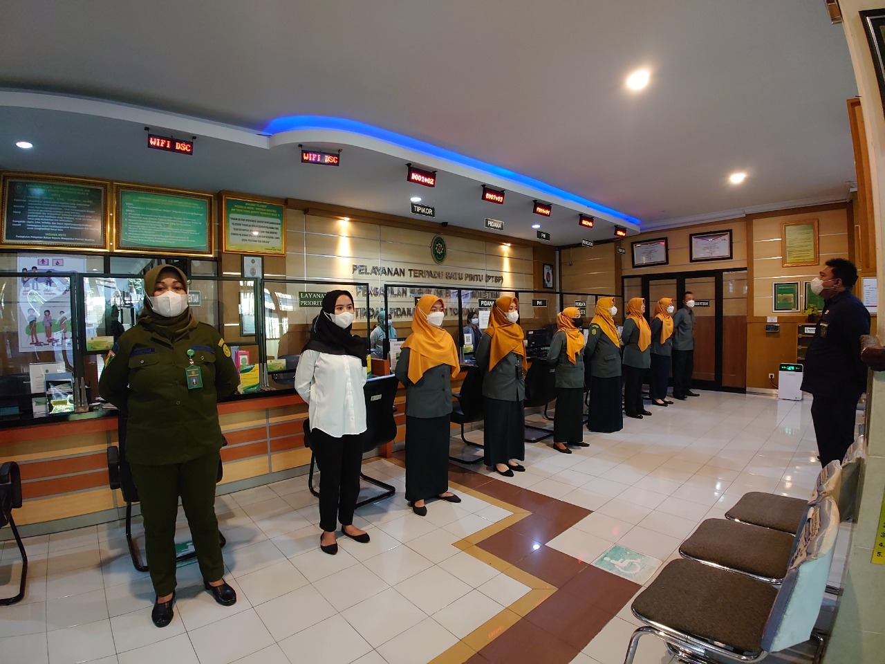 Apel Pagi Rutin Petugas PTSP 20 Desember 2022
