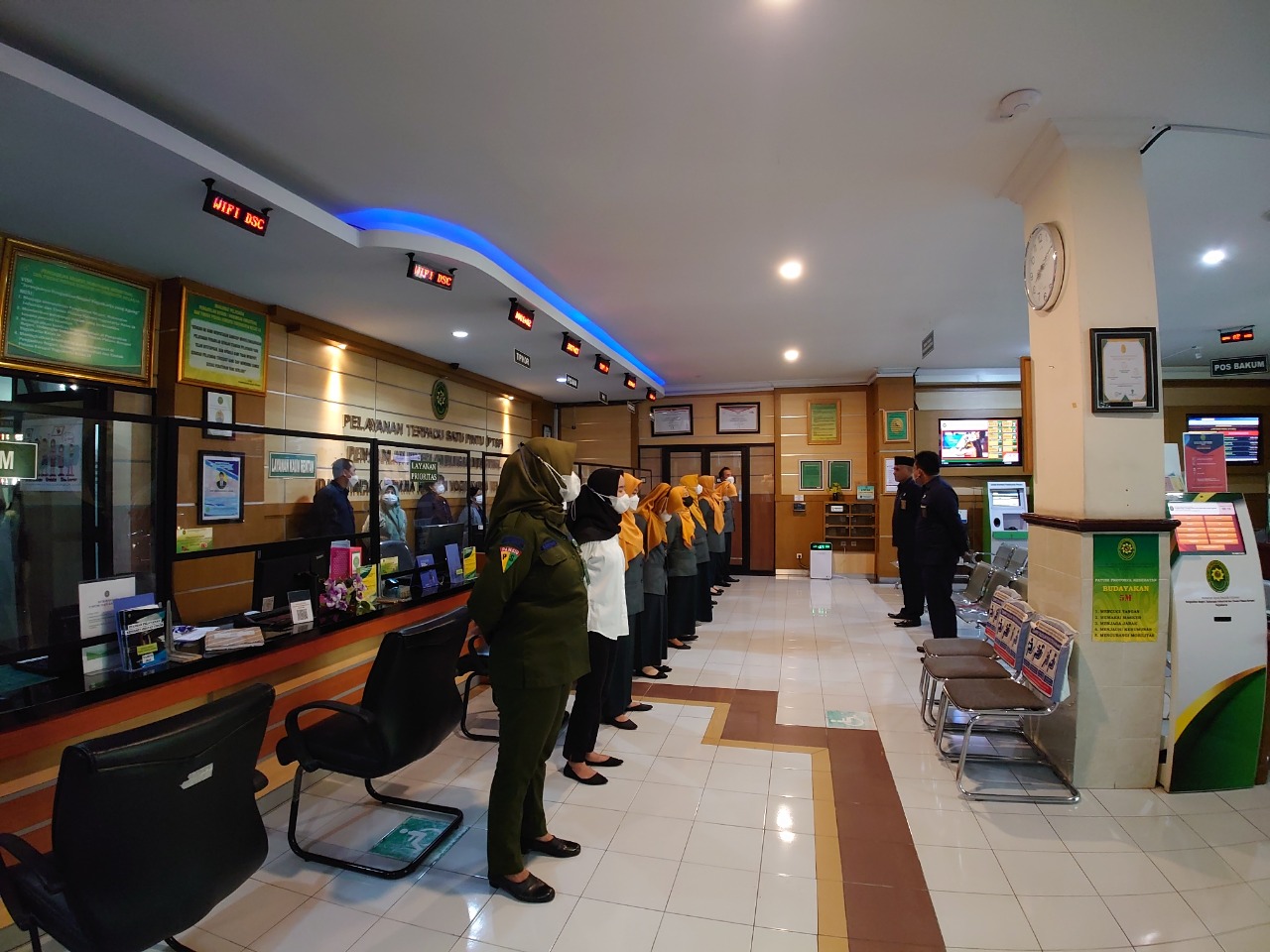 Apel Pagi Rutin Petugas PTSP 20 Desember 2022