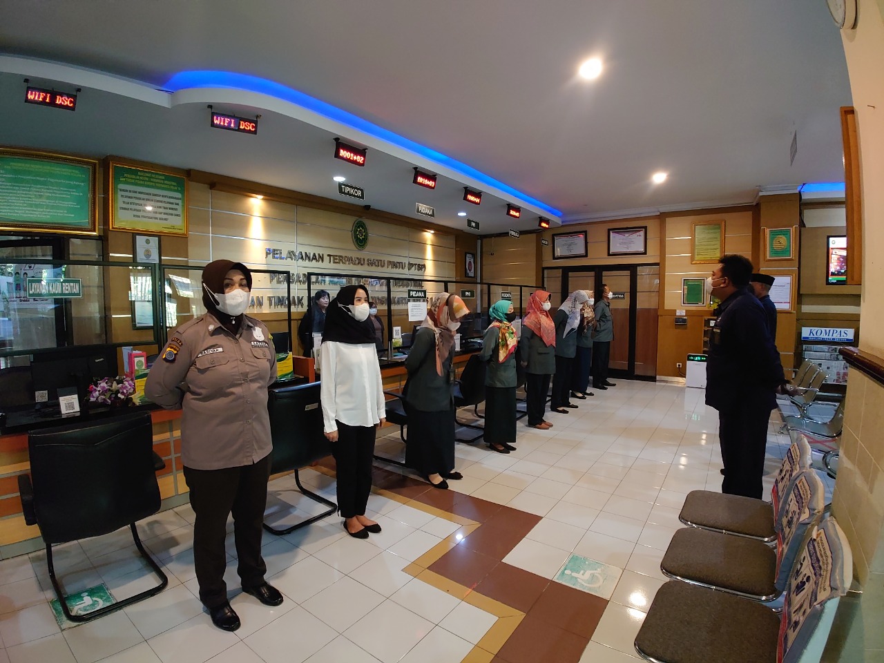 Apel Pagi Rutin Petugas PTSP 21 Desember 2022