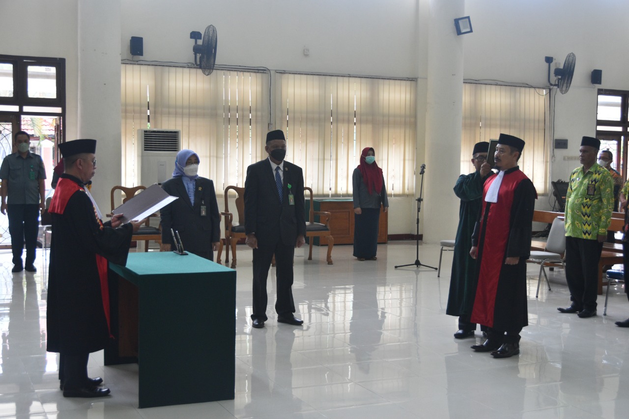 Pelantikan dan Pengambilan Sumpah Jabatan Wakil Ketua Pengadilan Negeri Yogyakarta 