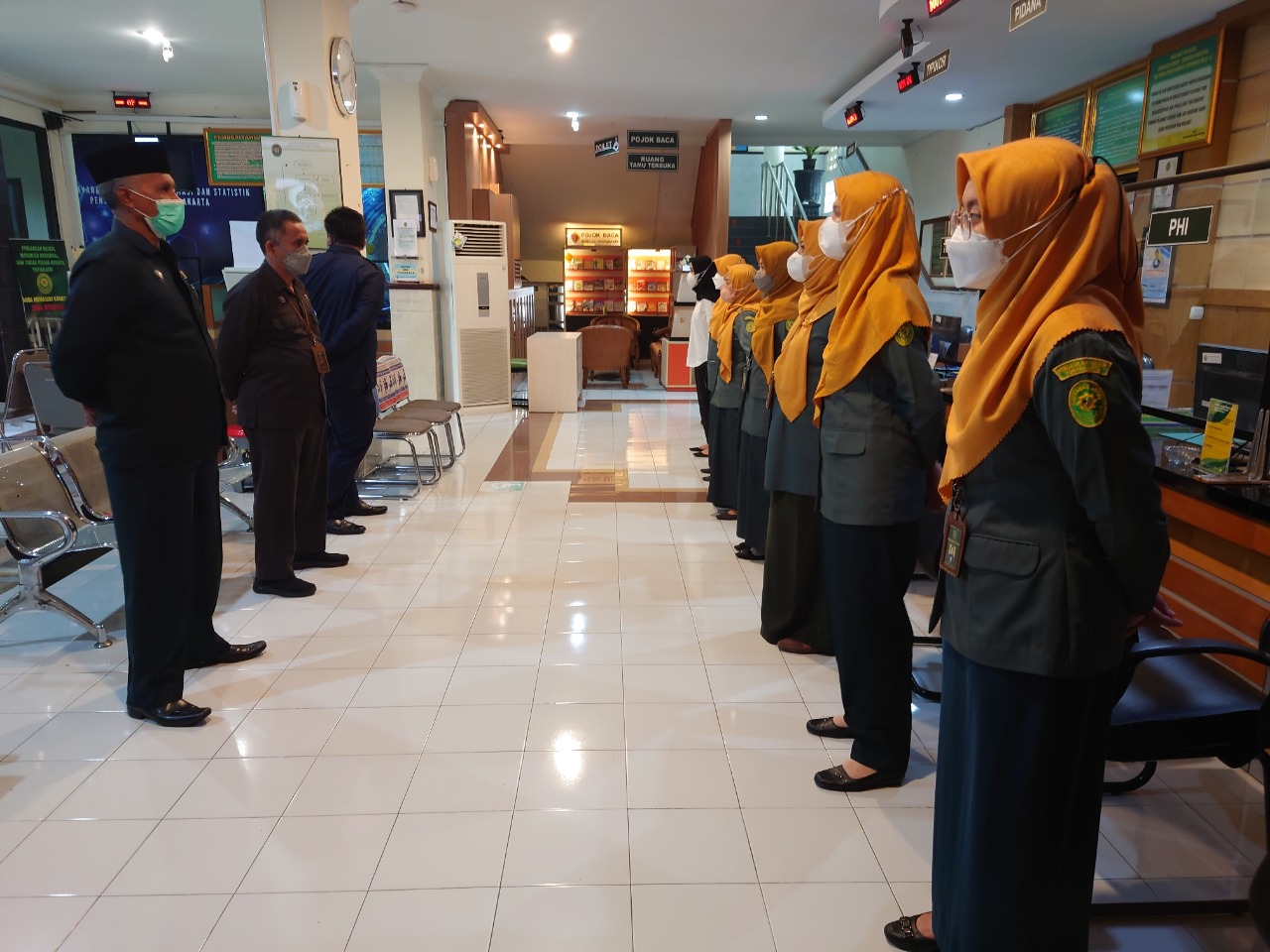 Apel Pagi Rutin Petugas PTSP 3 Januari 2023