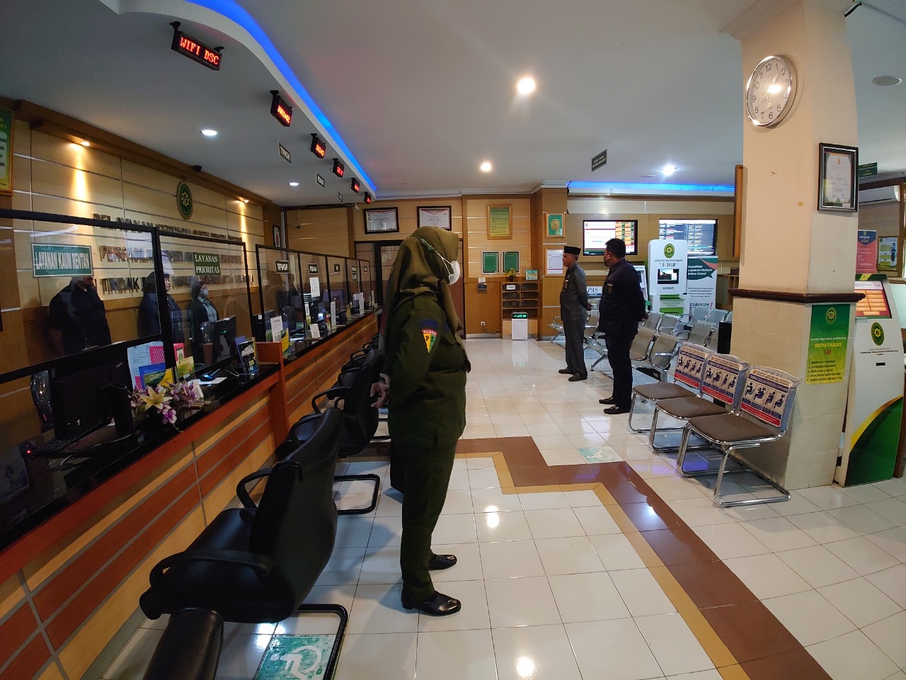 Apel Pagi Rutin Petugas PTSP 25 Januari 2023