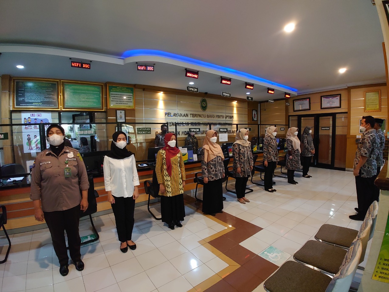 Apel Pagi Rutin Petugas PTSP 26 Januari 2023