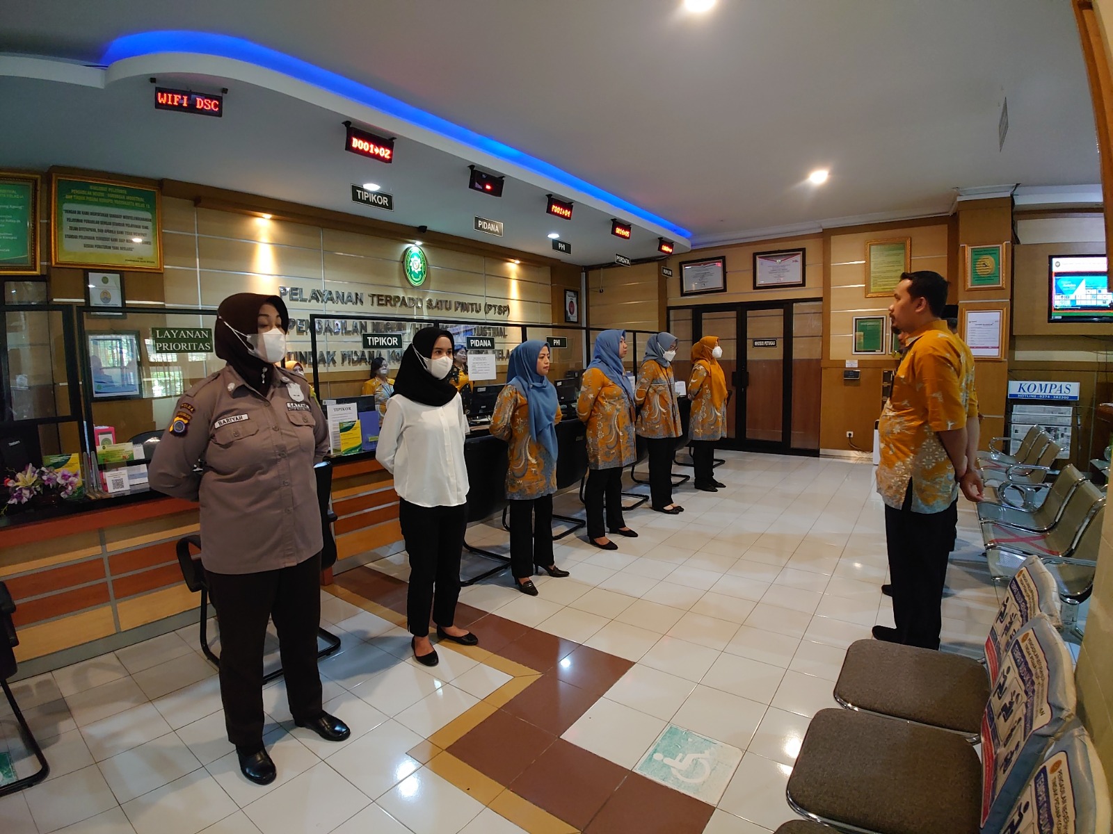 Apel Pagi Rutin Petugas PTSP 2 Februari 2023