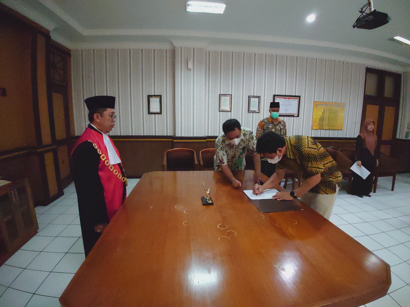 Pengambilan Sumpah Jabatan Penilai Publik Pengadilan Negeri Yogyakarta
