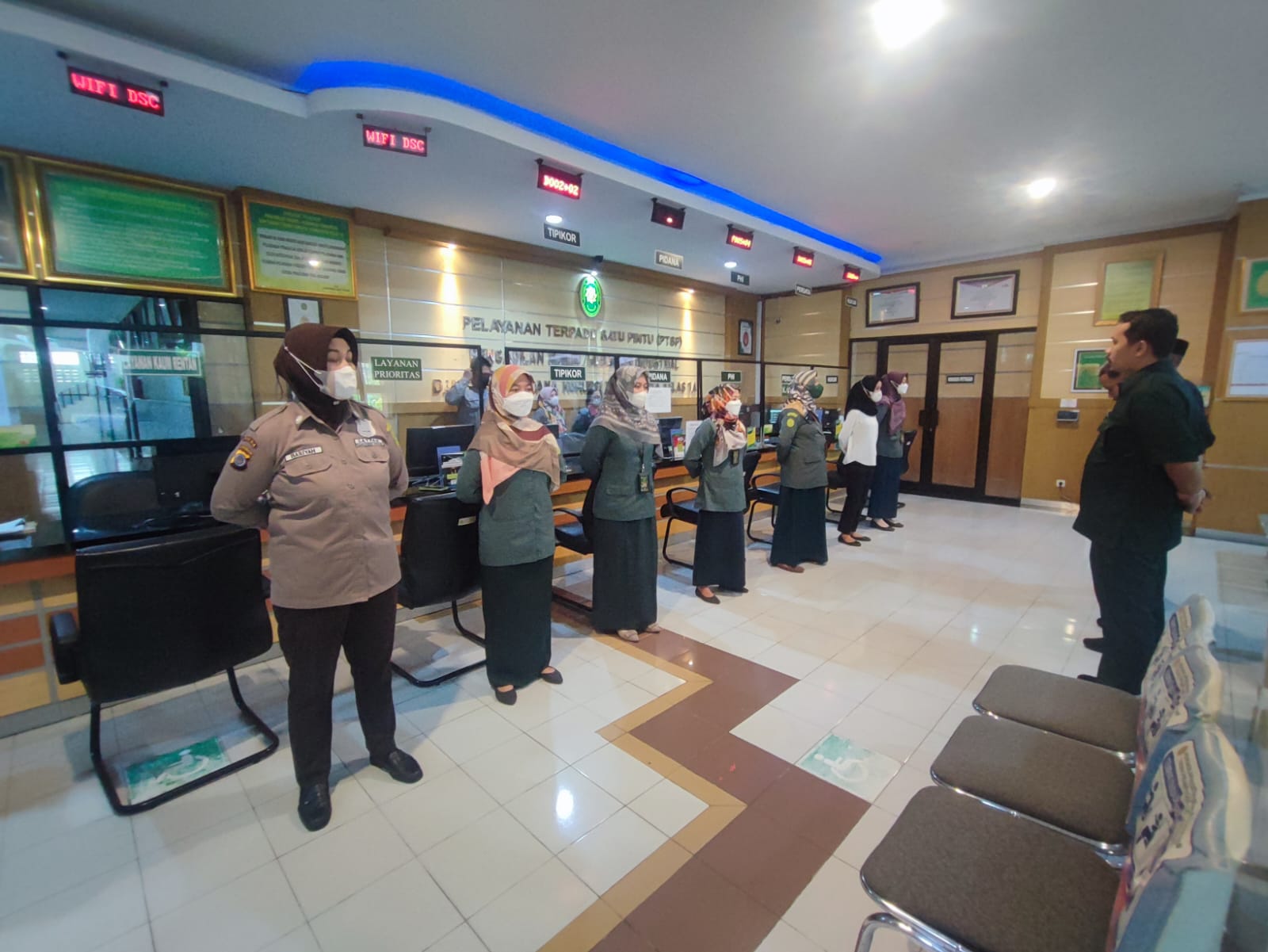 Apel Pagi Rutin Petugas PTSP 8 Februari 2023