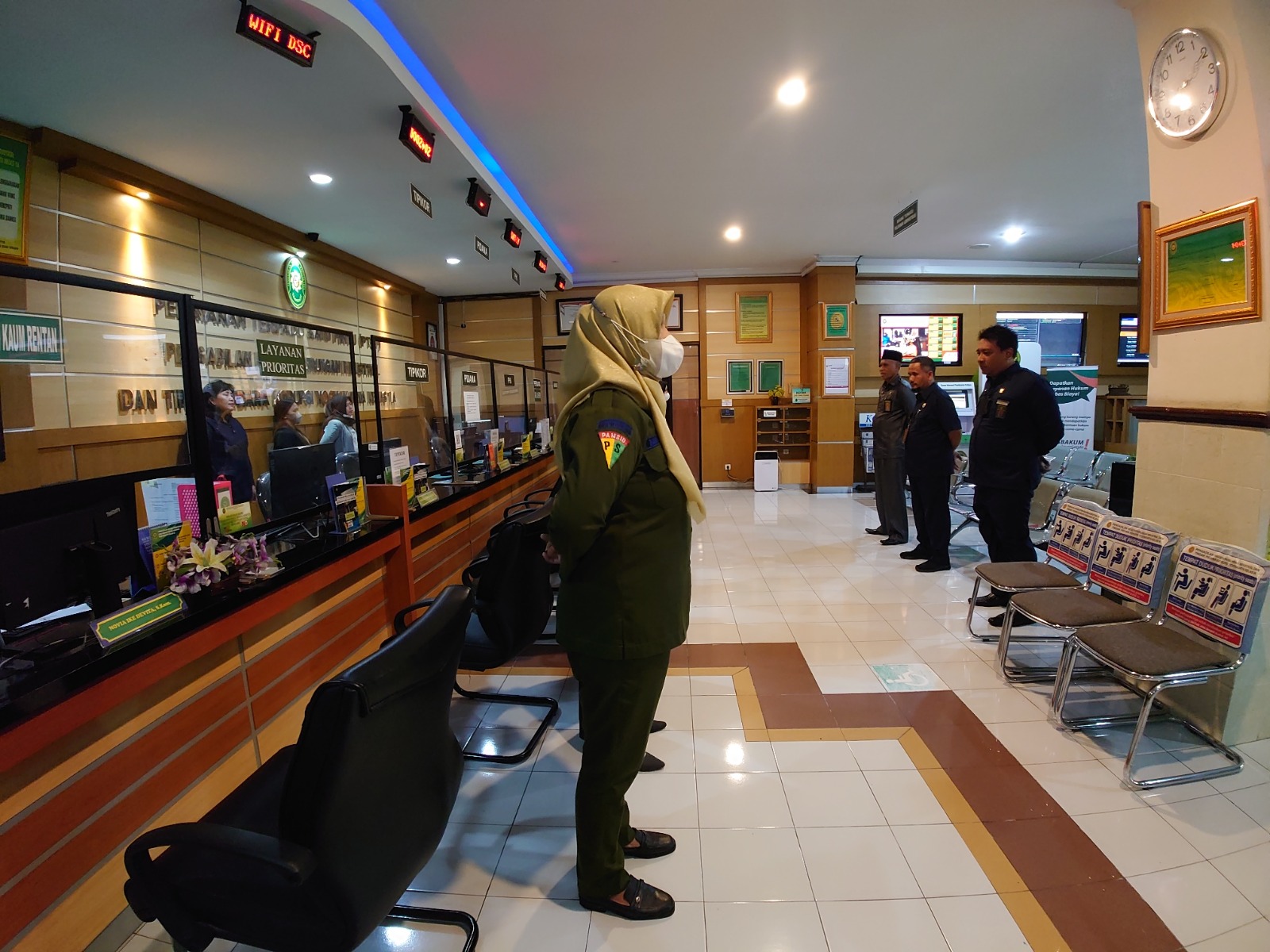 Apel Pagi Rutin Petugas PTSP 14 Februari 2023