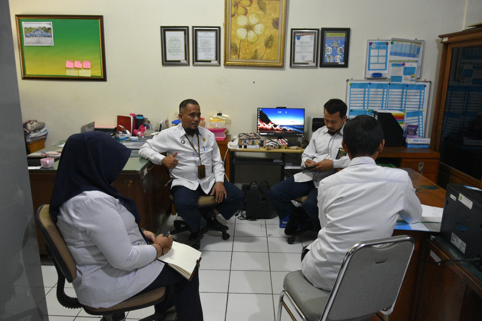 Rapat Berjenjang Kesekretariatan Bulan Maret 2023