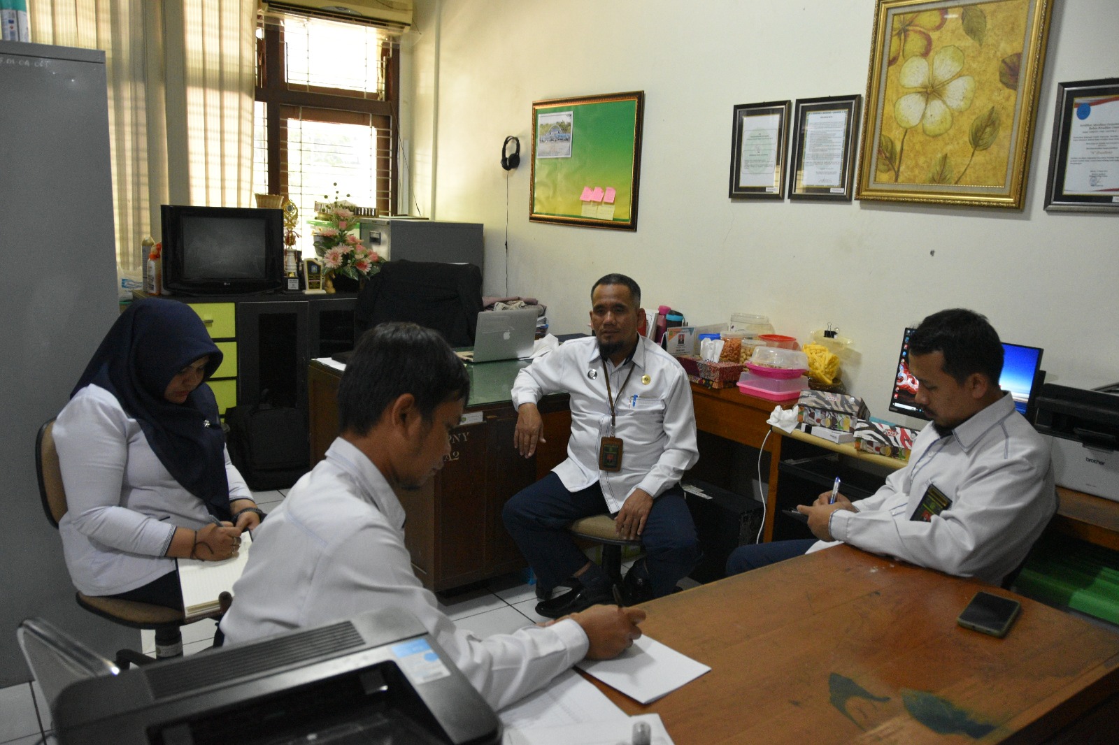 Rapat Berjenjang Kesekretariatan Bulan Maret 2023