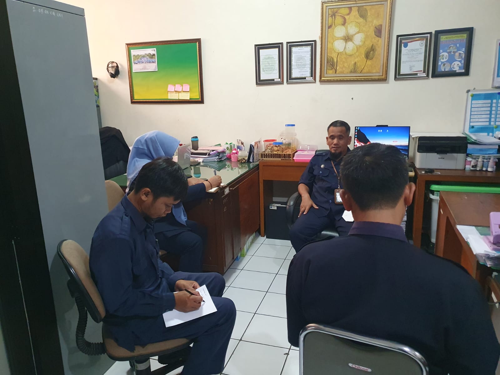 Rapat Berjenjang Kesekretariatan Bulan April 2023