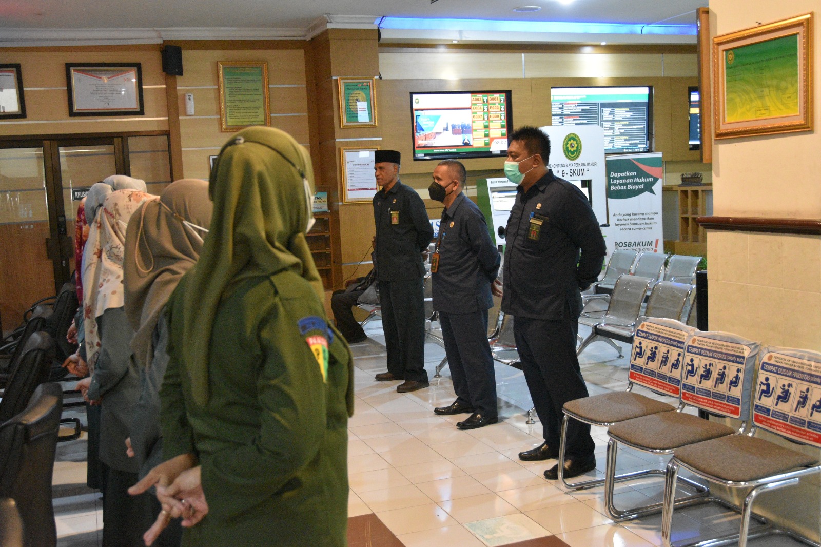 Apel Pagi Rutin Petugas PTSP 2 Mei 2023
