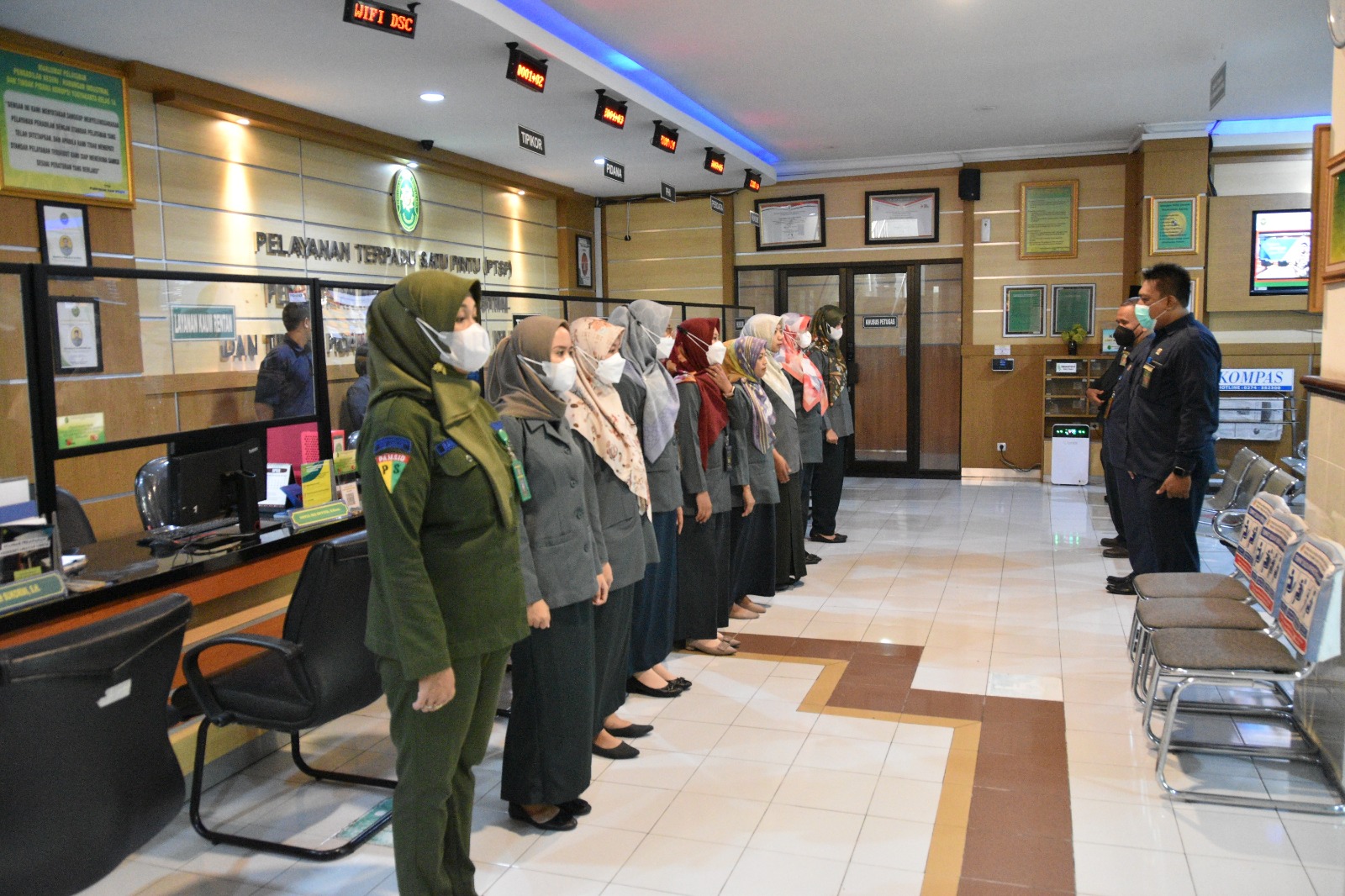 Apel Pagi Rutin Petugas PTSP 2 Mei 2023