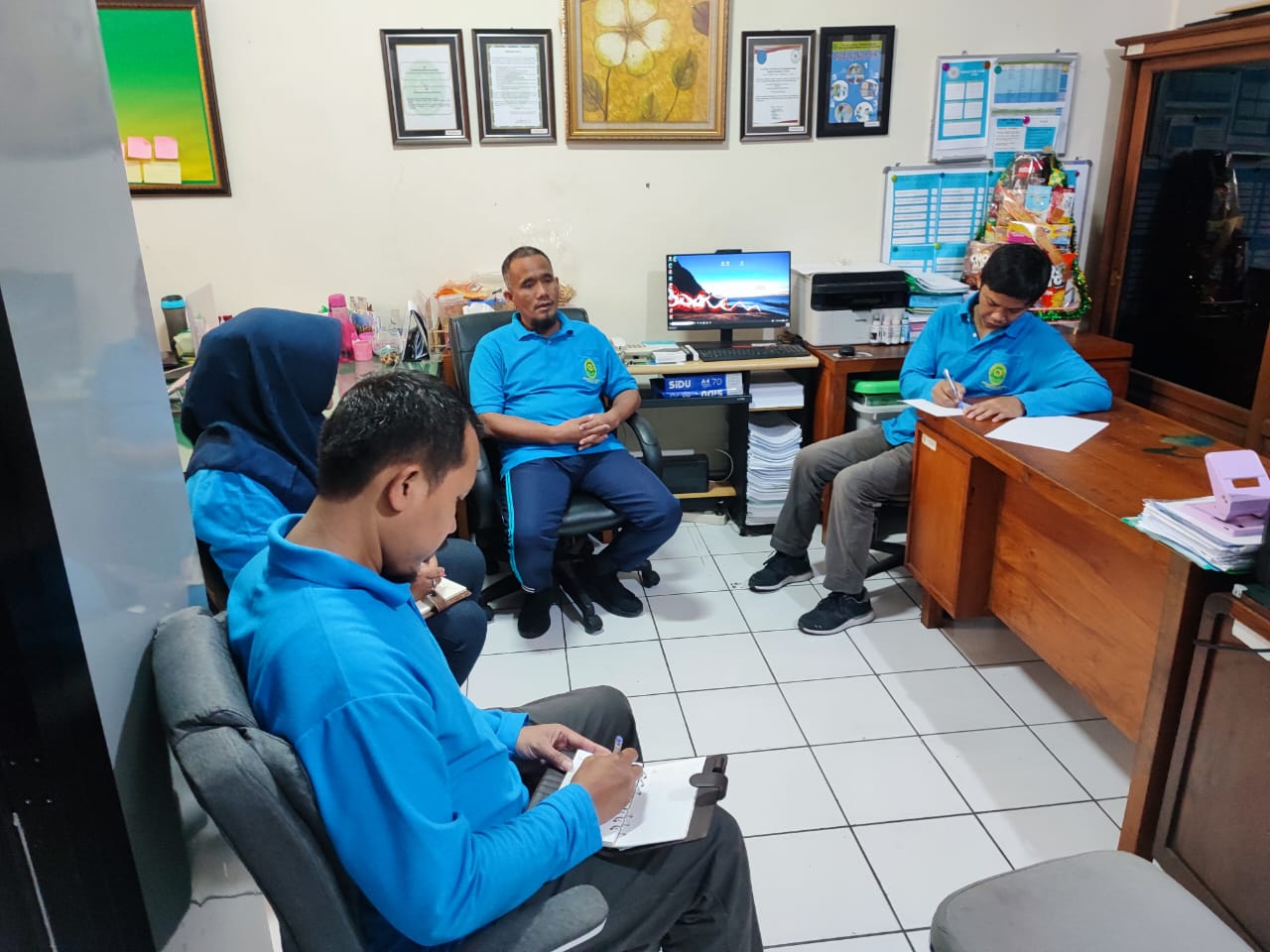 Rapat Berjenjang Kesekretariatan Bulan Mei 2023