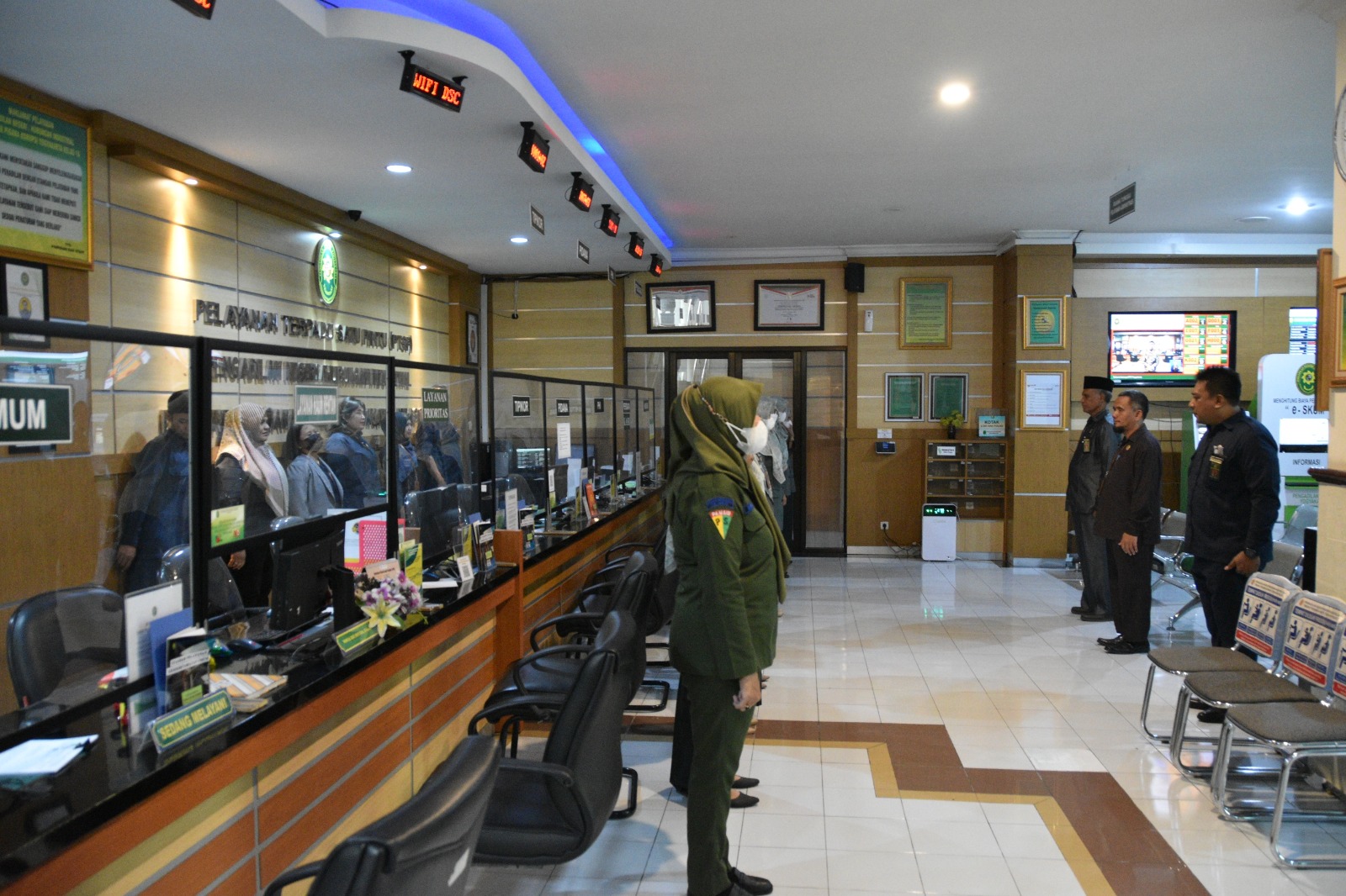 Apel Pagi Rutin Petugas PTSP 13 Juni 2023