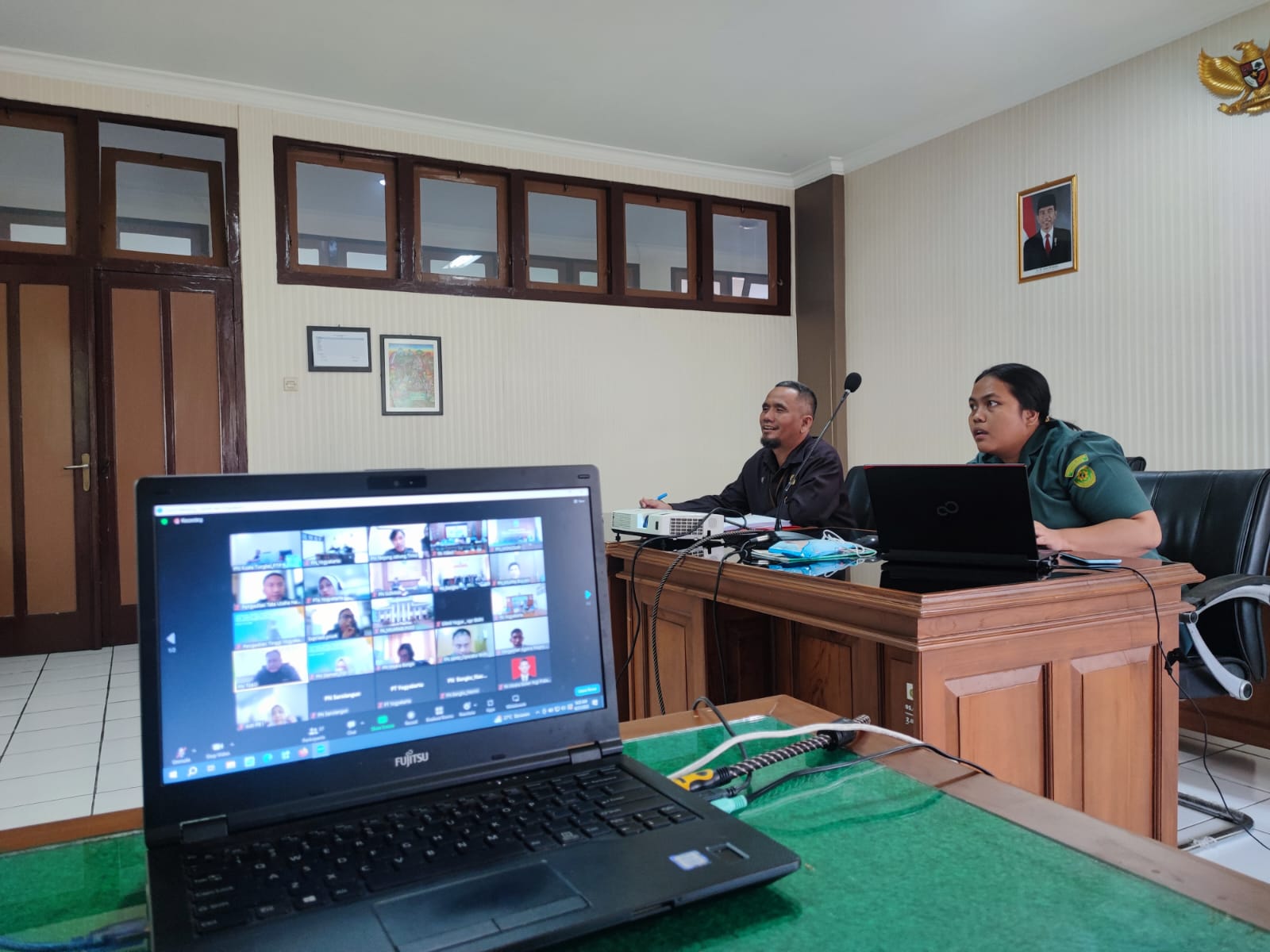 Sekretaris Pengadilan Negeri Yogyakarta Mengikuti Kegiatan Pengisian Menu Evaluasi Pengadaan pada Aplikasi e-Sadewa