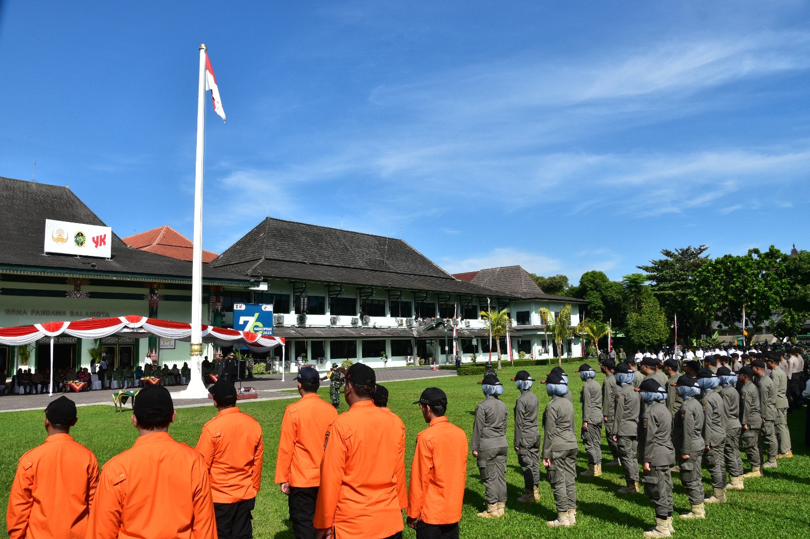 Ketua Pengadilan Negeri Yogyakarta Menghadiri Upacara Pembukaan TMMD Sengkuyung Tahap II Tahun 2023