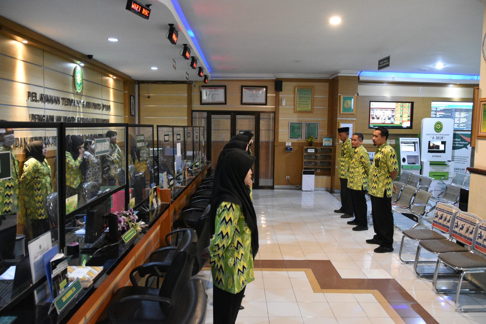 Apel Pagi Rutin Petugas PTSP 13 Juli 2023
