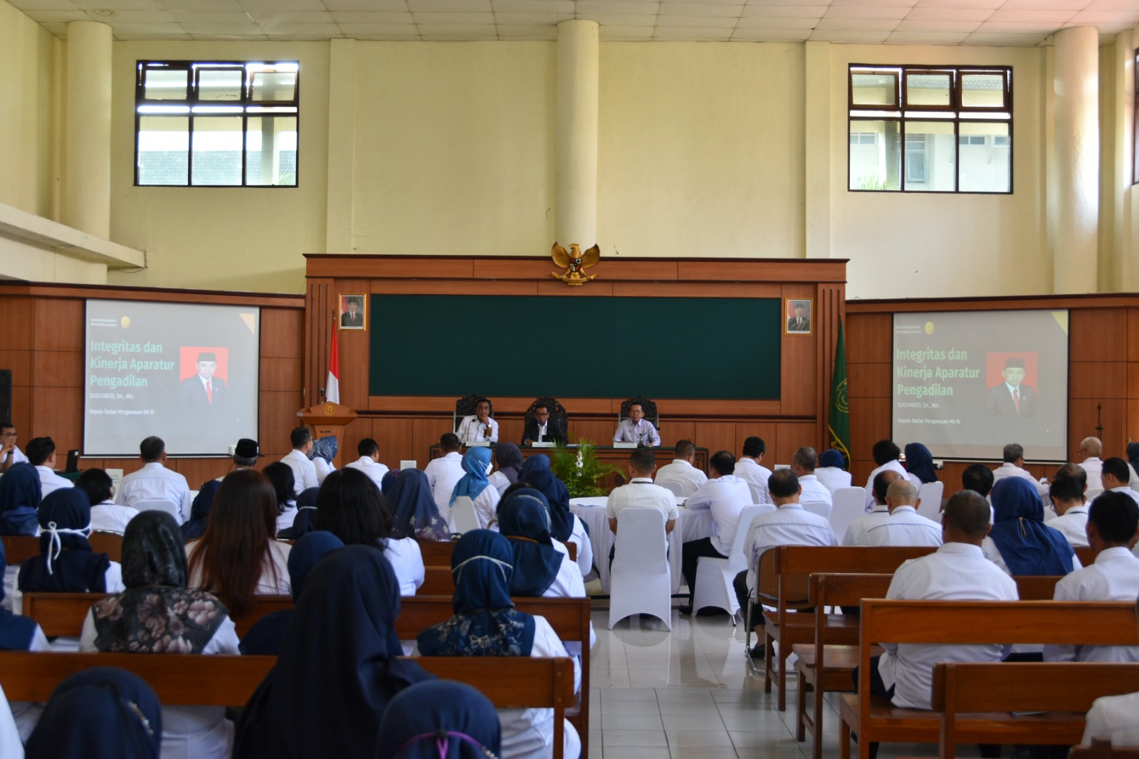 Pengadilan Negeri Yogyakarta Mengikuti Pembinaan oleh Badan Pengawasan Mahkamah Agung RI