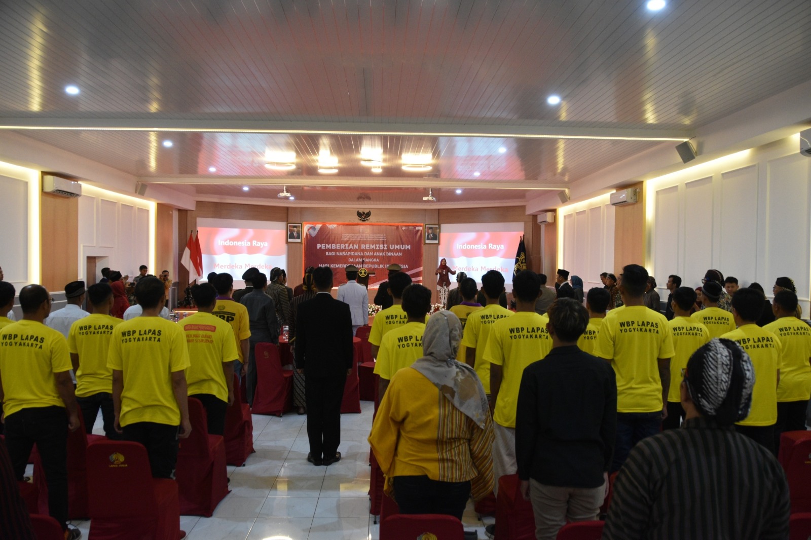 Wakil Ketua Pengadilan Negeri Yogyakarta Menghadiri Pemberian Remisi Umum bagi Narapidana pada Hari Kemerdekaan RI ke-78 Tahun 2023